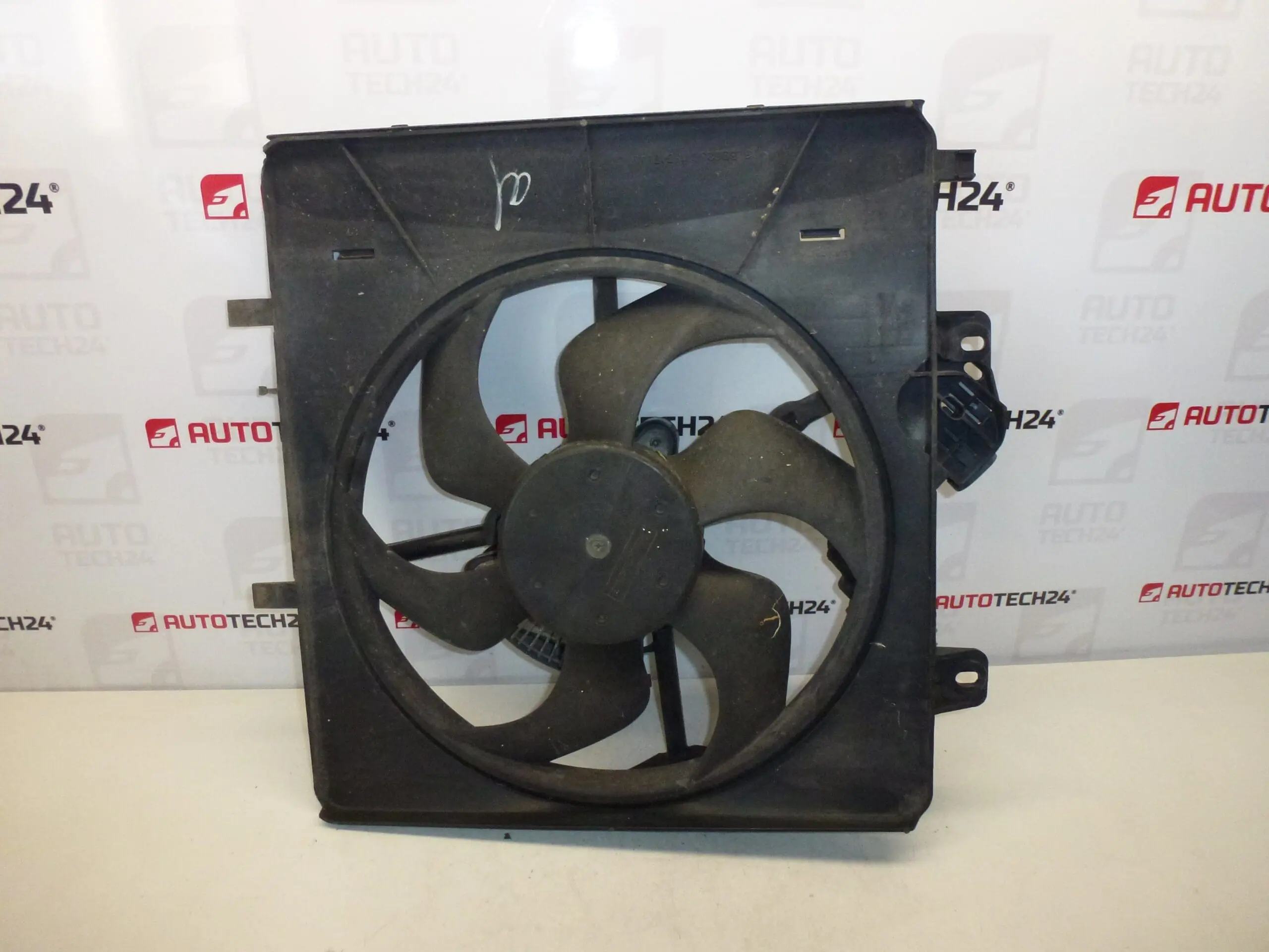 Ventilador De Refrigeración Citroën Peugeot 9652396280 1253E9 1253H3 1253C6 - Imagen 2