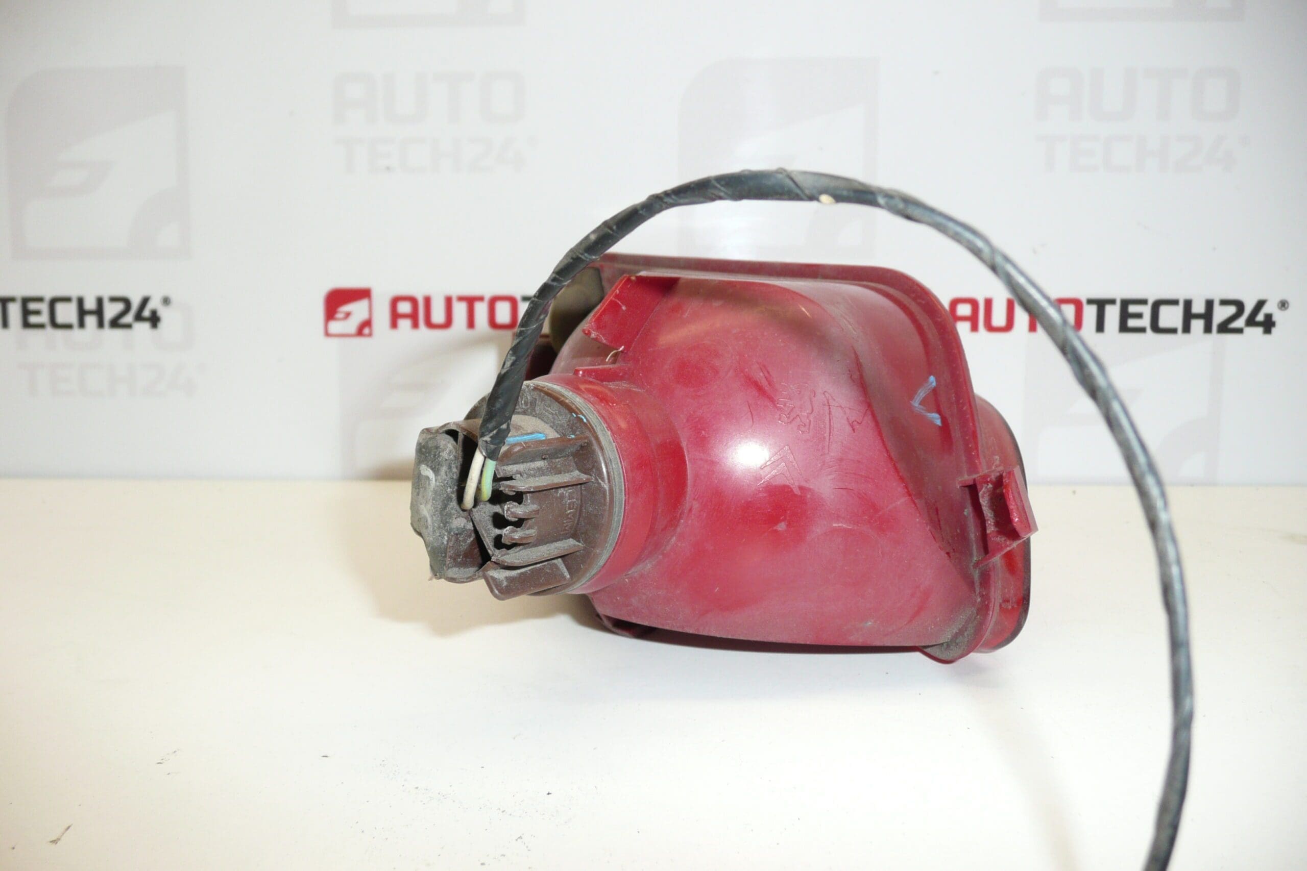 Luz antiniebla trasera izquierda Citroën C4 9652464680 9651205480 6350V0