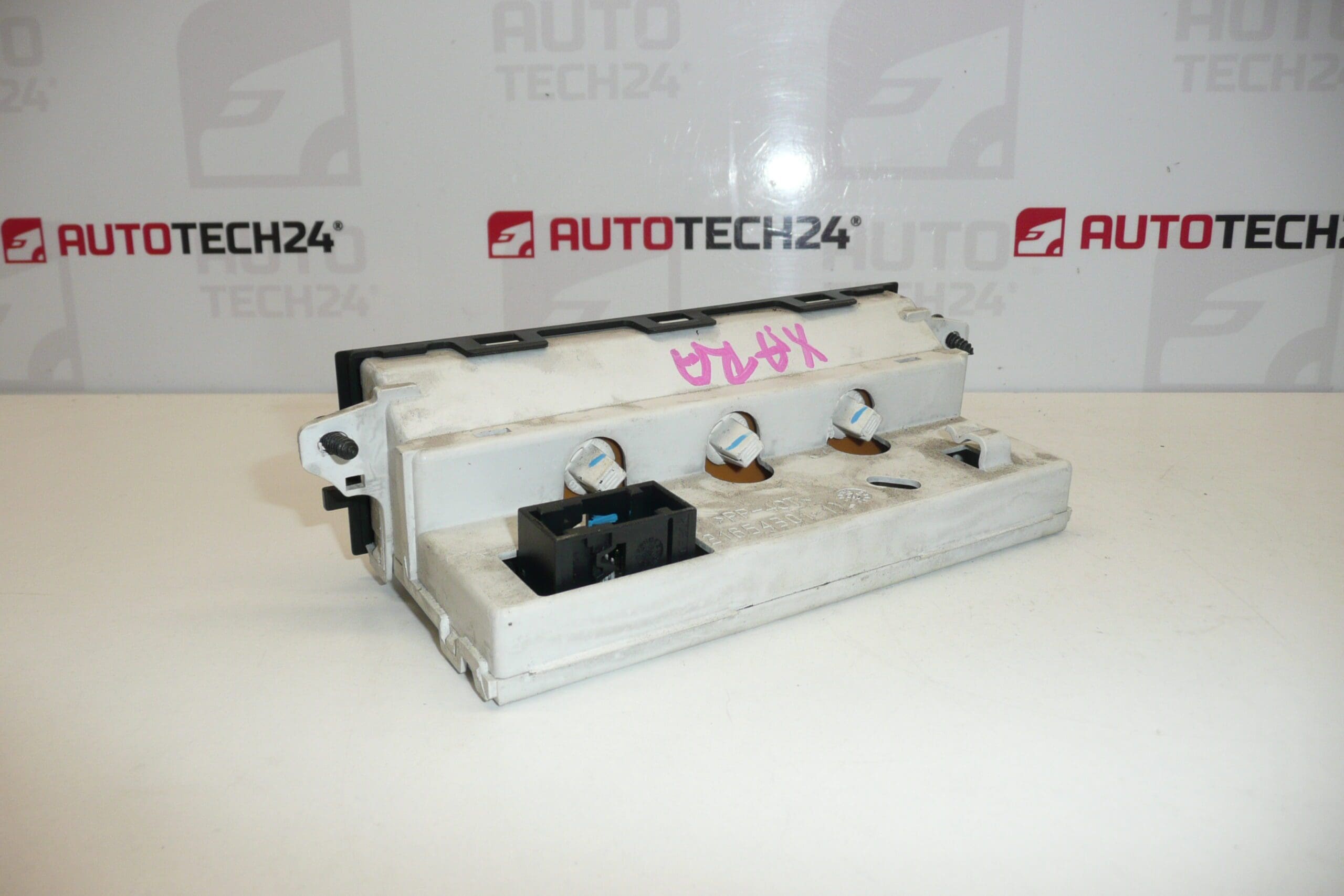 Pantalla Citroën Xsara 9637411777 D03 6155Y8 6155W1