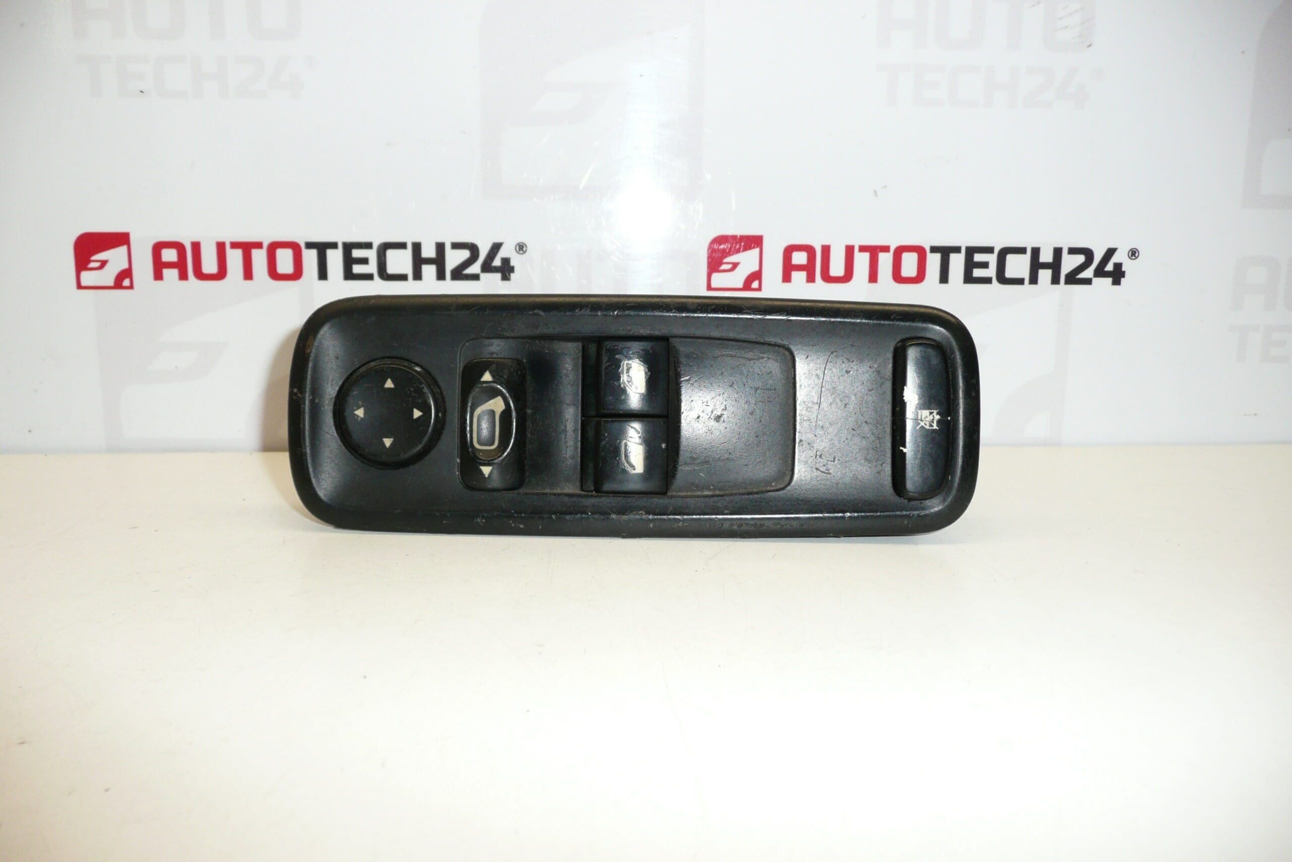 Conductor Citroën C8 Peugeot 807 14957470XT 6554CG