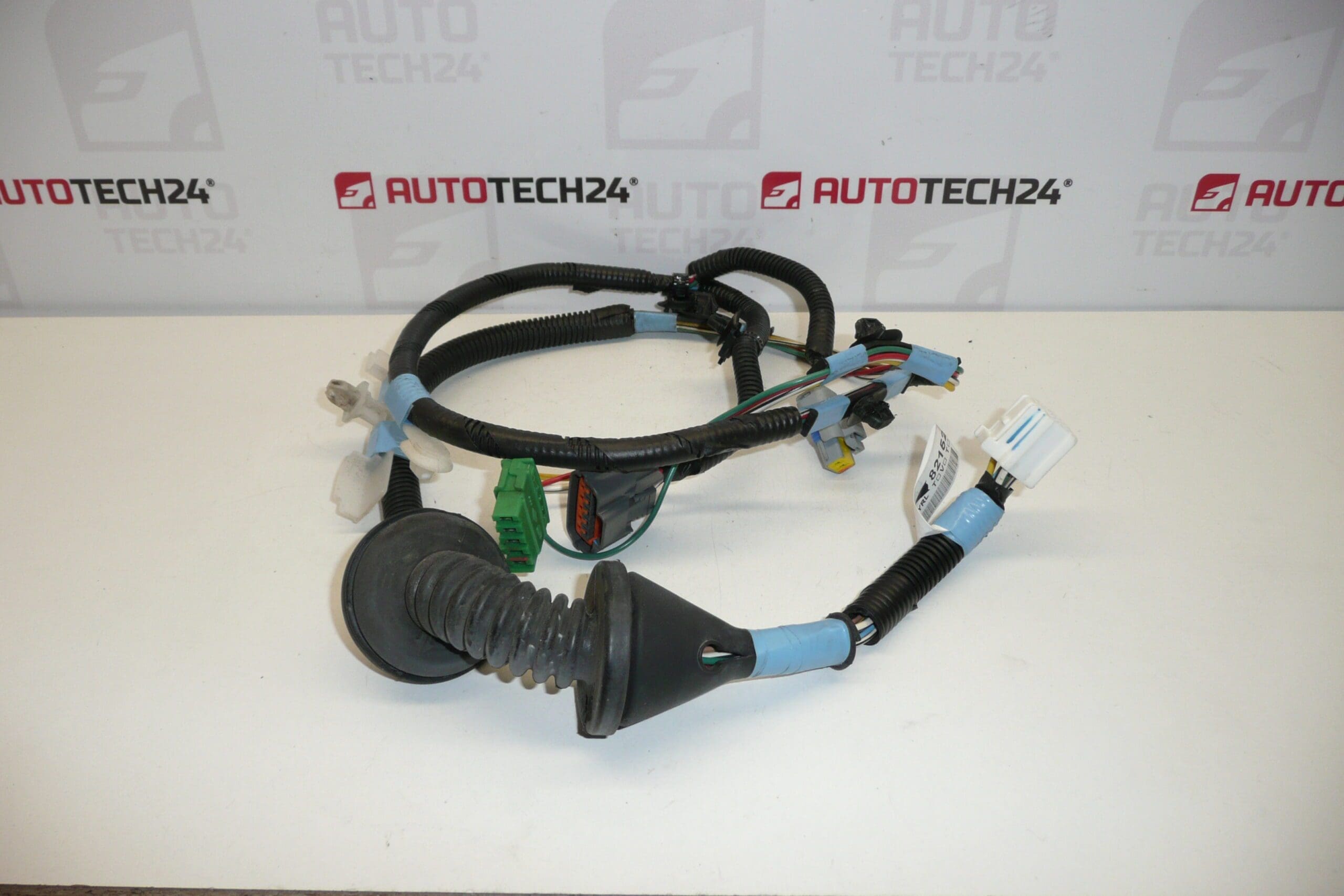 Mazo de cables puerta delantera izquierda Citroën C1 Peugeot 107 821520H010H