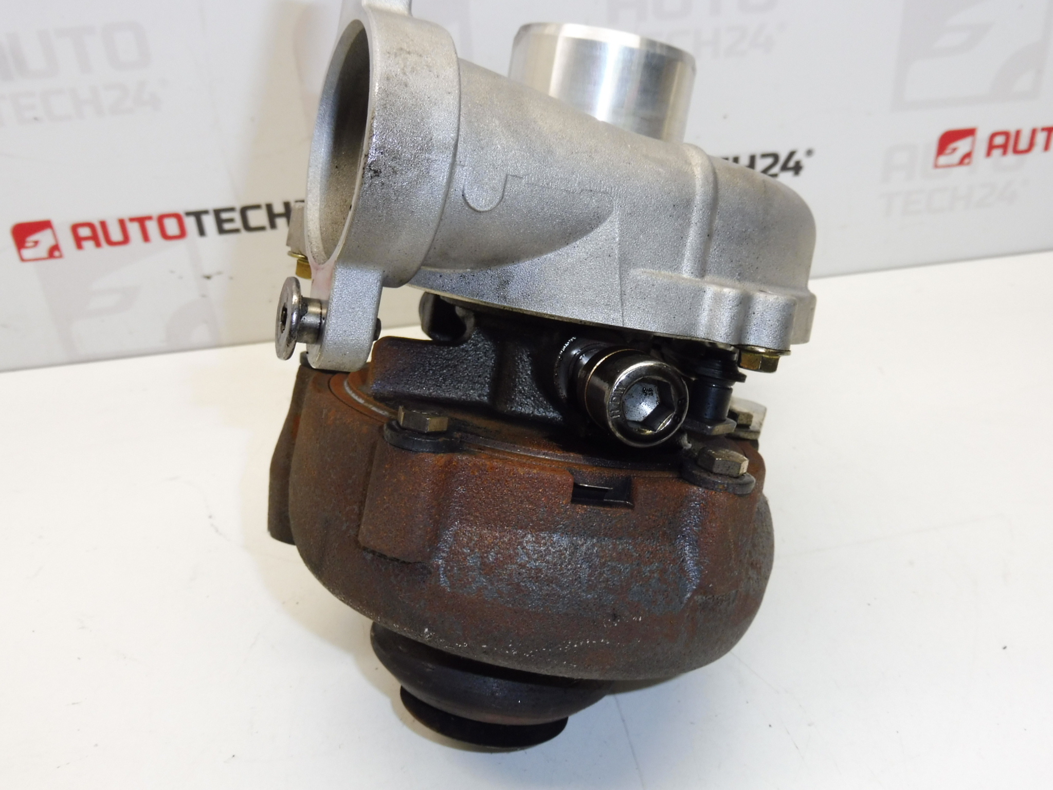 Turbo reacondicionado 1.6 HDI 80KW GARRETT GT1544V 0375J6