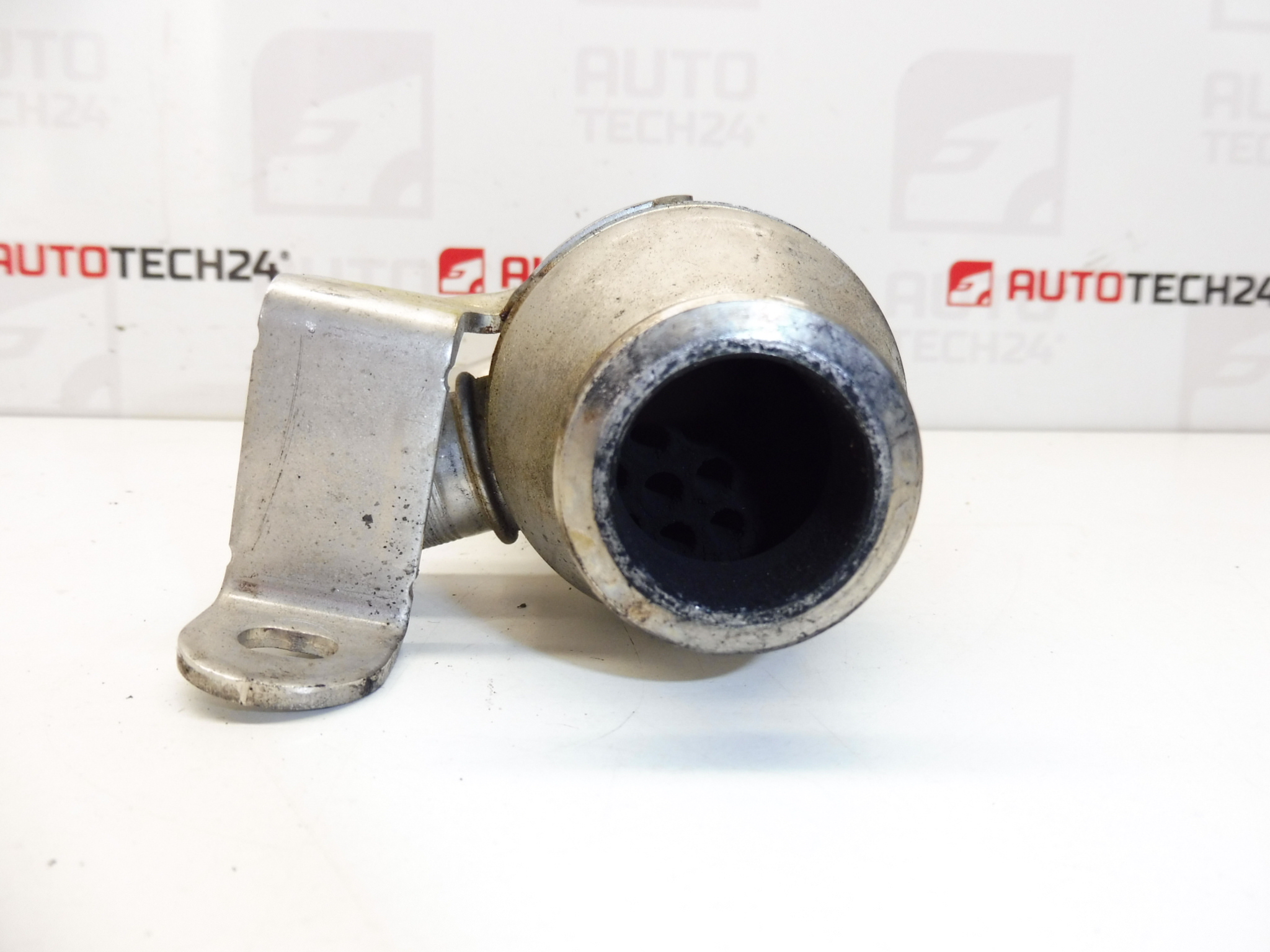 Intercambiador Valeo 2.0 HDI Citroën Peugeot 9640527680 869762Z