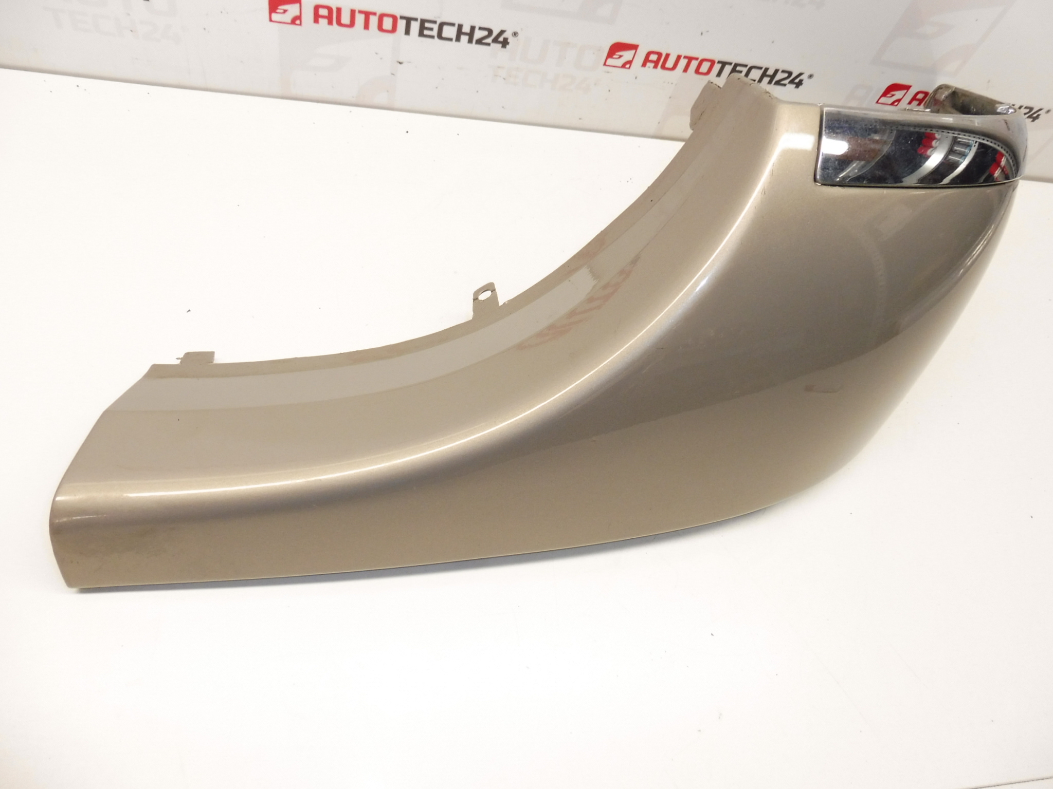 Barra derecha con parachoques trasero cromado Citroën Xsara Picasso KDDC 7452CT