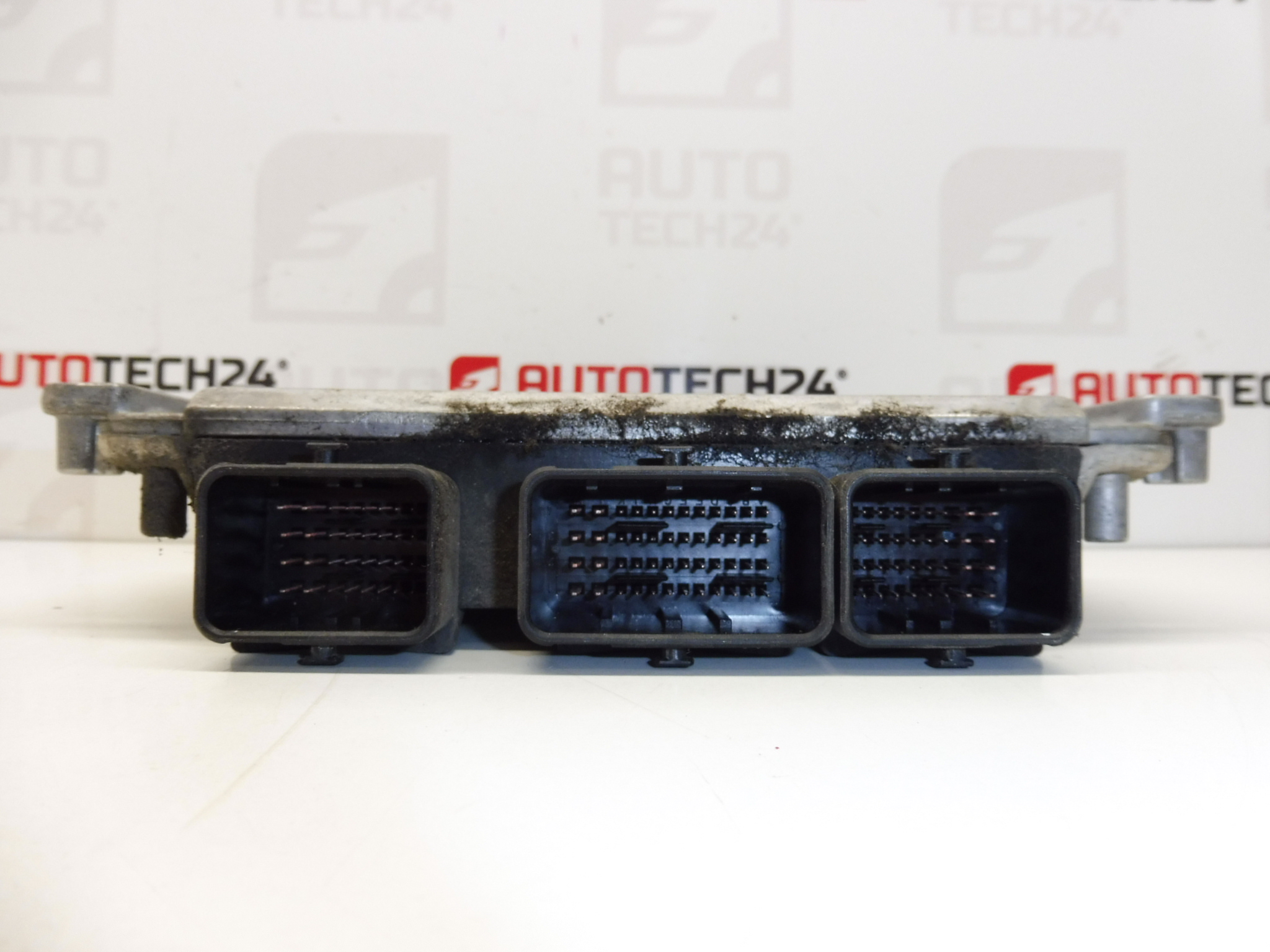 Centralita Bosch EDC15C2 2.2 HDI 0281011779 9659520280