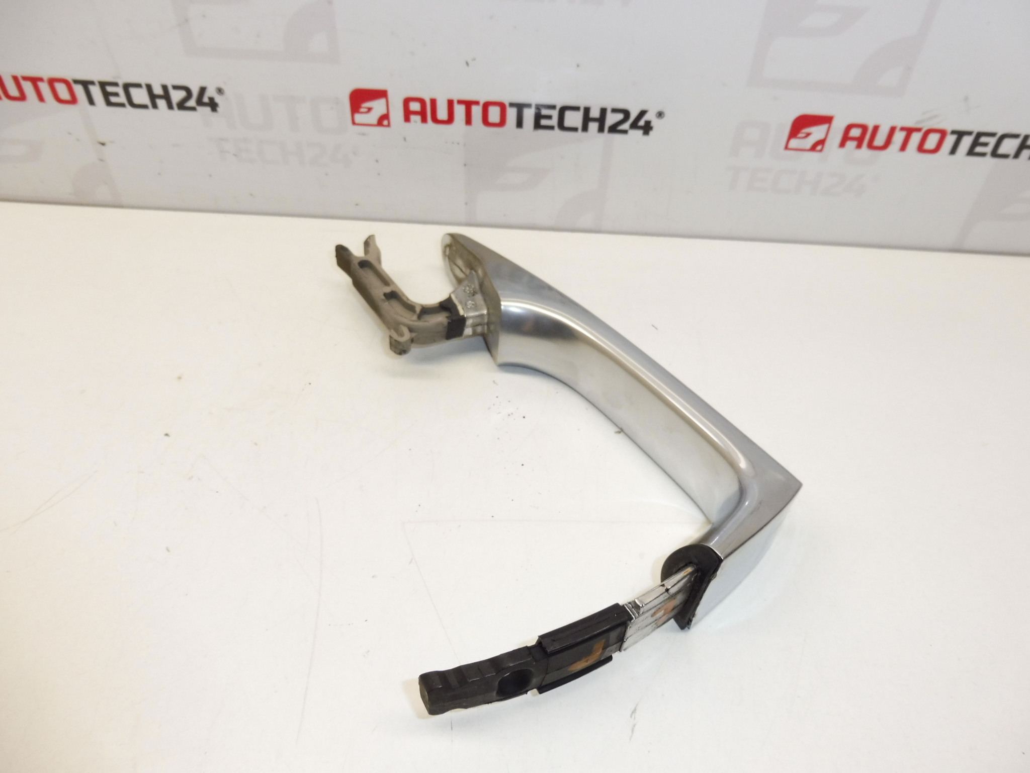 Tirador puerta delantera Citroën Peugeot cromado 9101EF