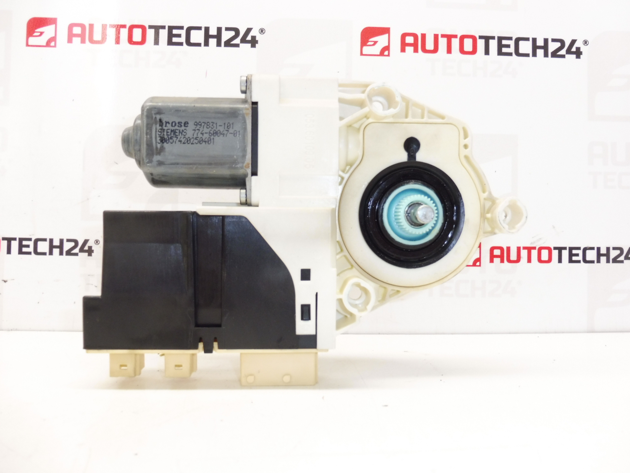 Motor Elevalunas Delantero Derecho Peugeot 307 9681587380