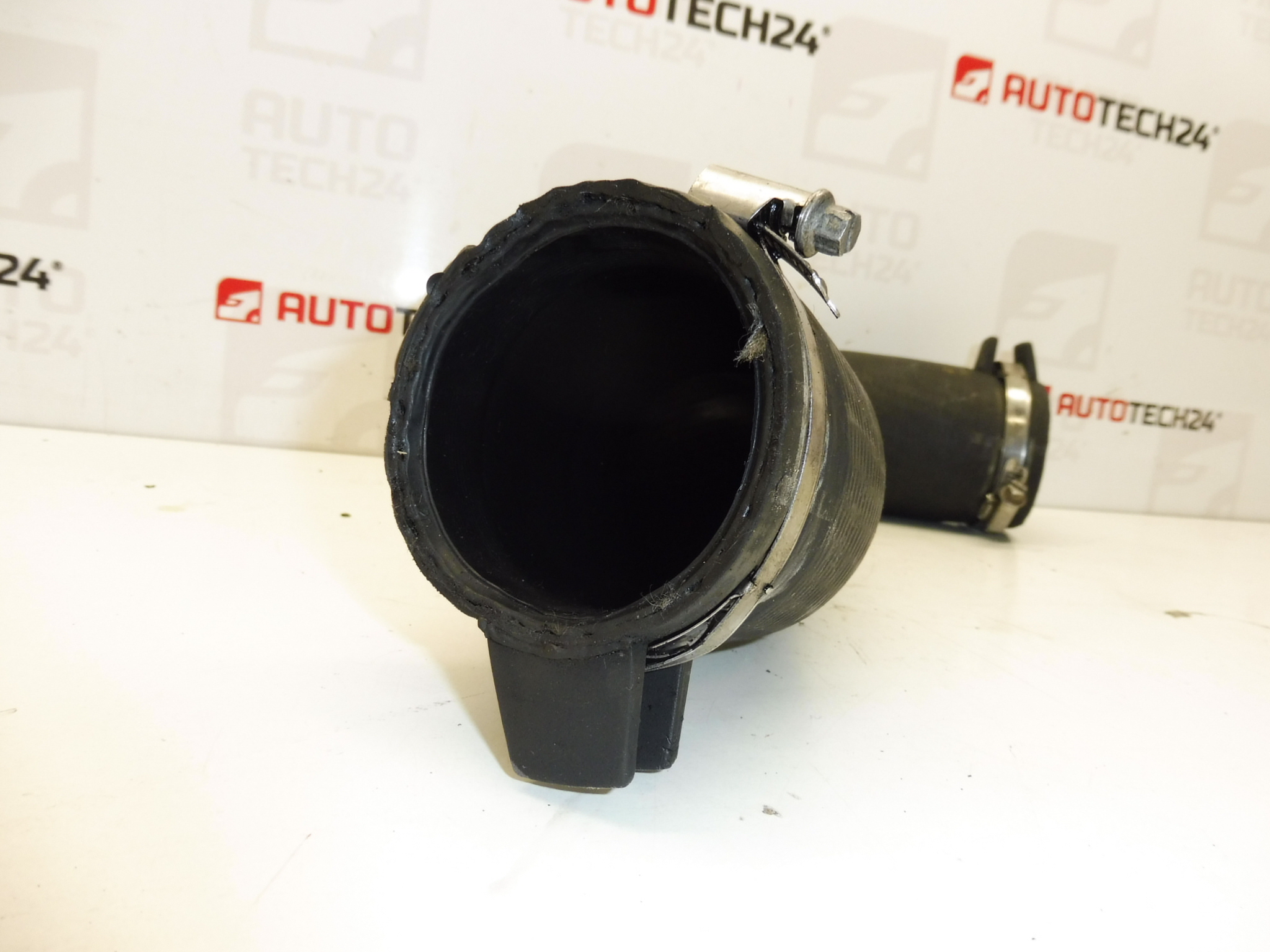 Conexión aire intercooler Citroën Peugeot 2.0 HDI 0382GZ