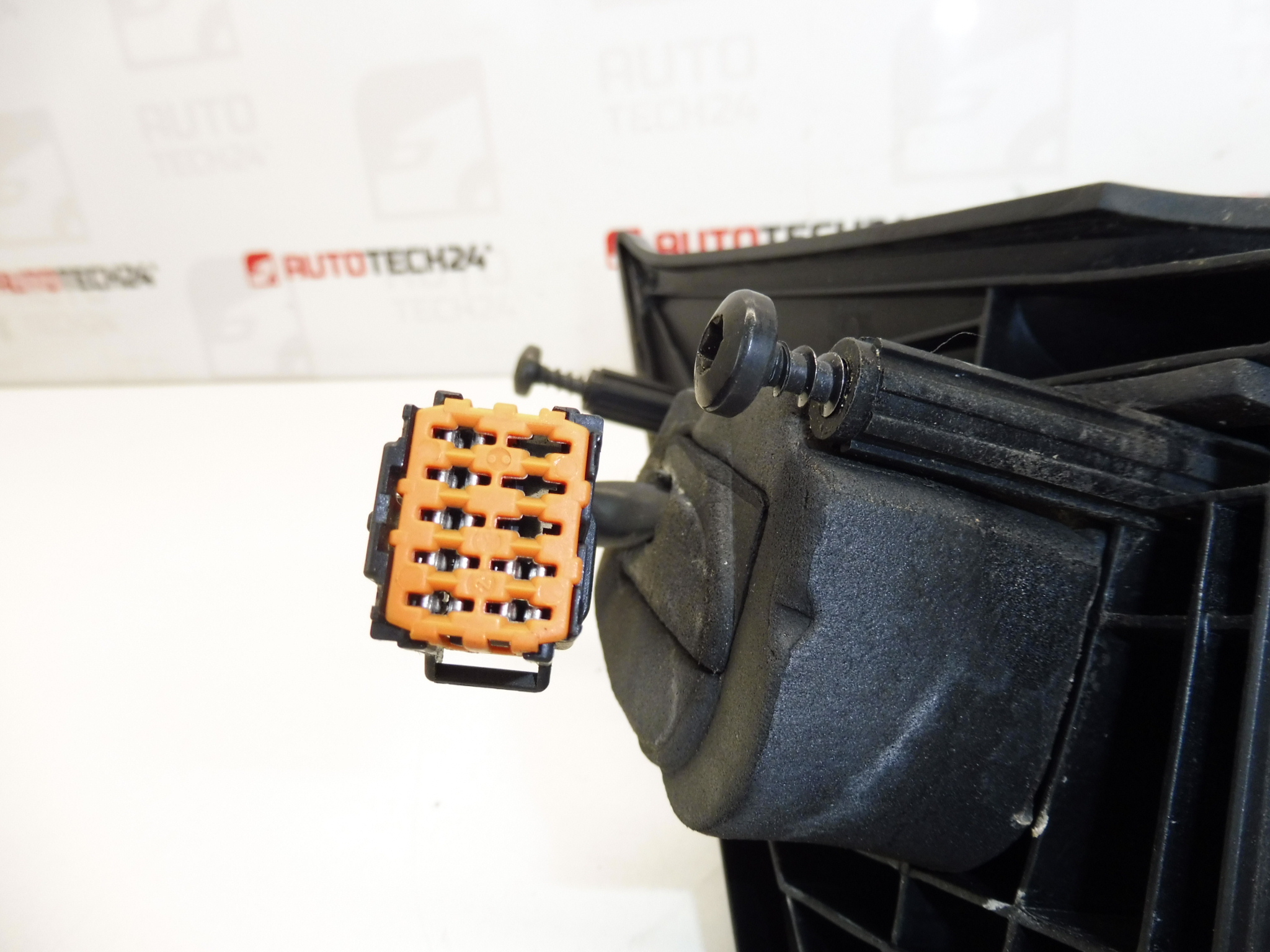 Espejo derecho Citroën Xsara KPUC 8148GL