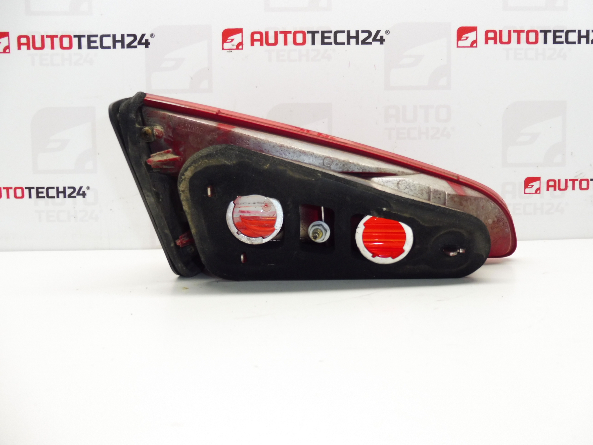 Luz trasera derecha para Peugeot 607 tapa 6351N2