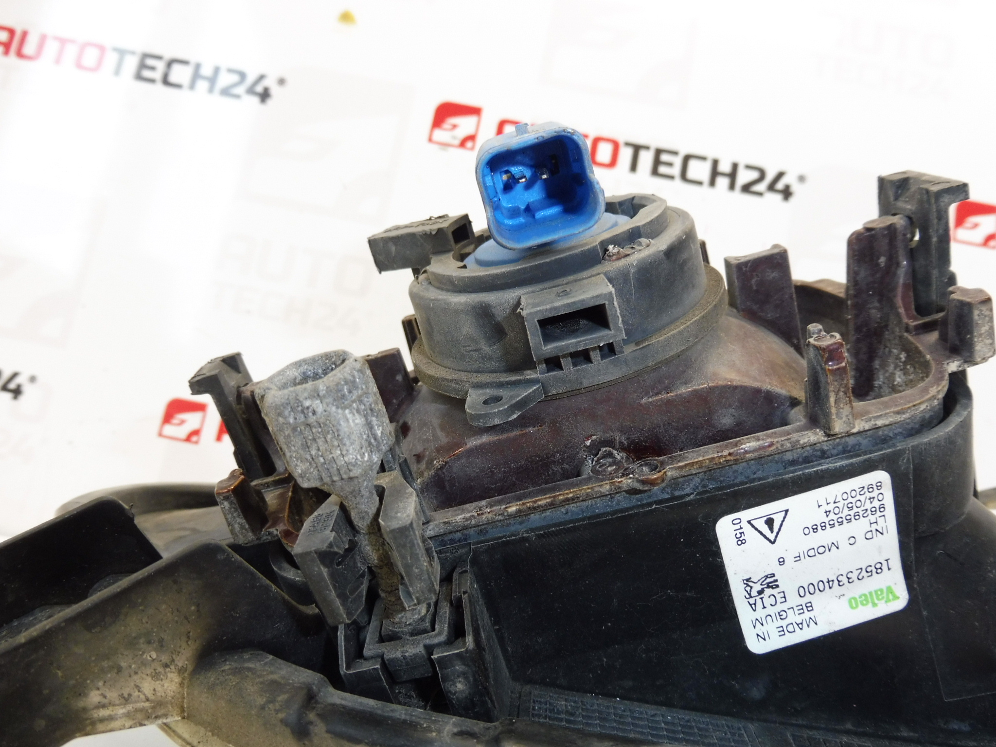 Faro antiniebla izquierdo Peugeot 607 9629555880 89200711 6204W5