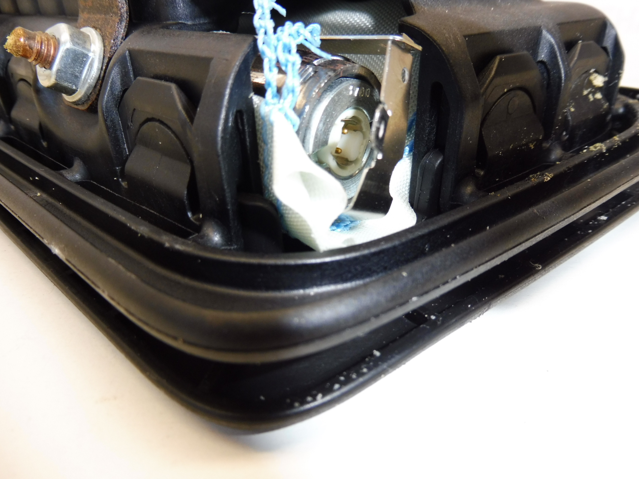 Airbag de asiento izquierdo Citroën C3 Pluriel 96434321ZR 8216JY