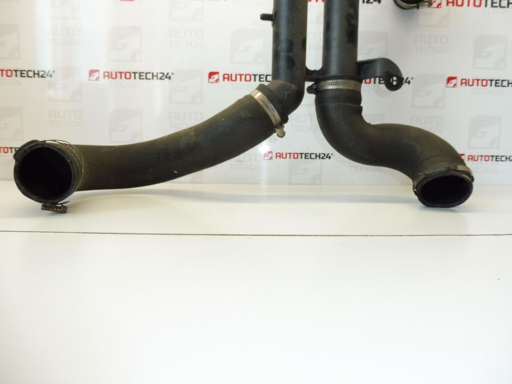 Toma de aire 1.6 HDI Citroën Peugeot 0382LP