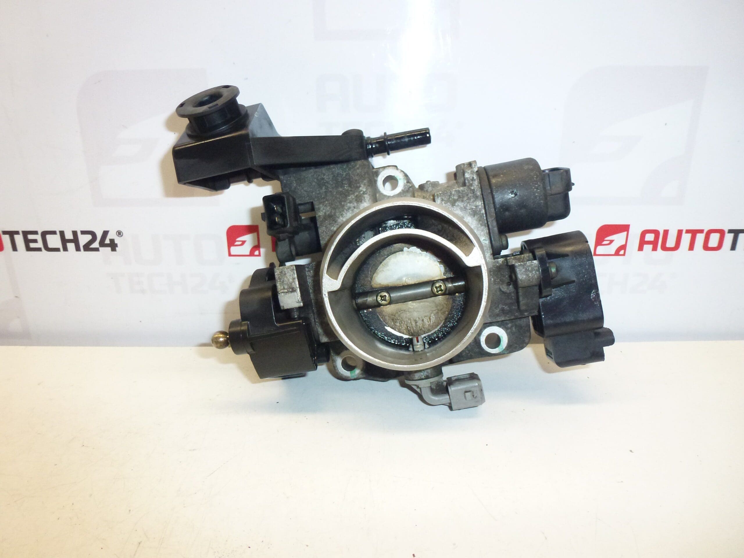 Acelerador Citroën Peugeot 1.8 y 2.0 1635R4 1635V1