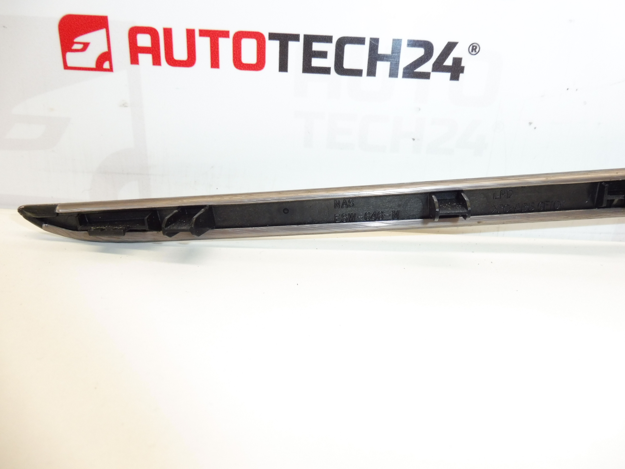 Embellecedor salpicadero Citroën C5 X7 9683709880 8231S1