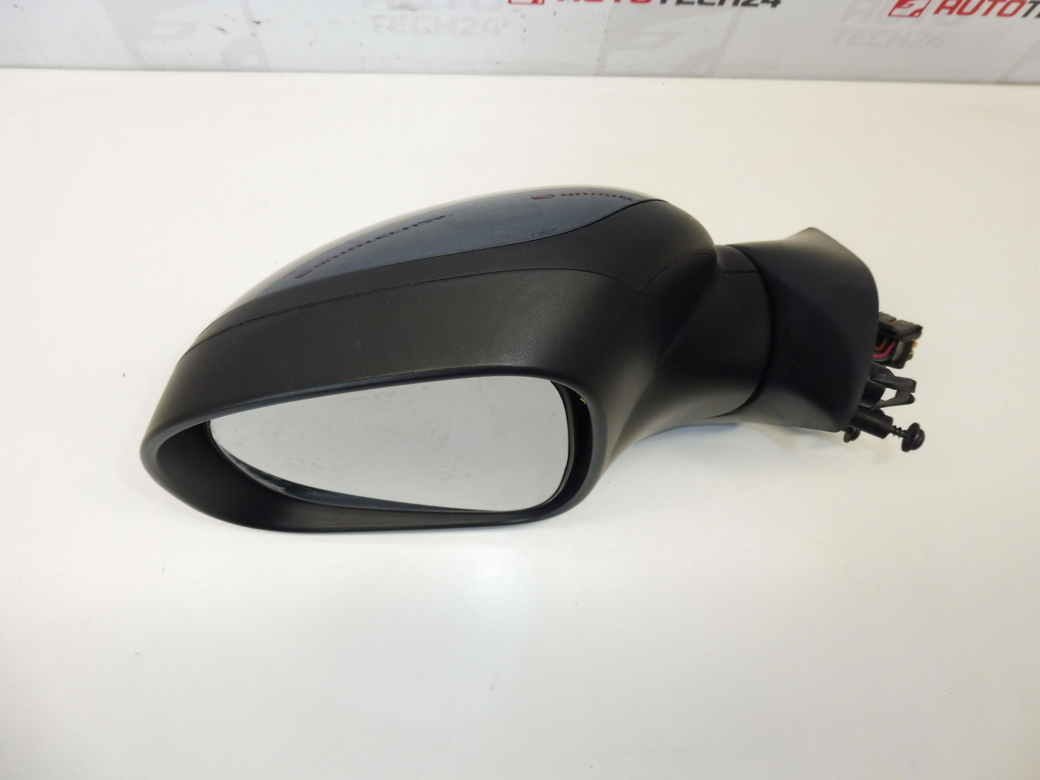 Retrovisor izquierdo EZWD Citroën Xsara Picasso 8154JP