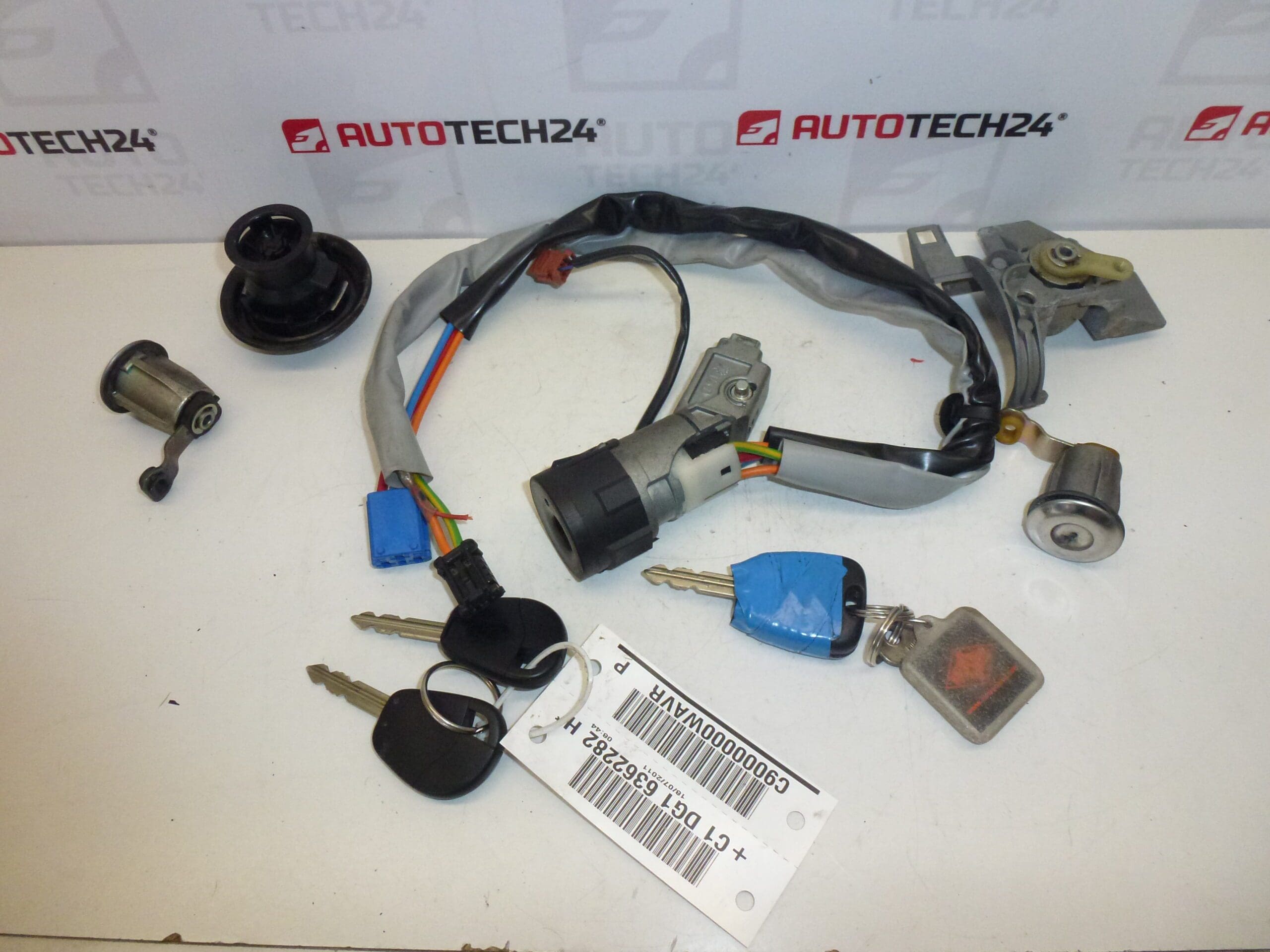 Juego de llaves y cerraduras Citroën Berlingo II 4162CF 3 llaves