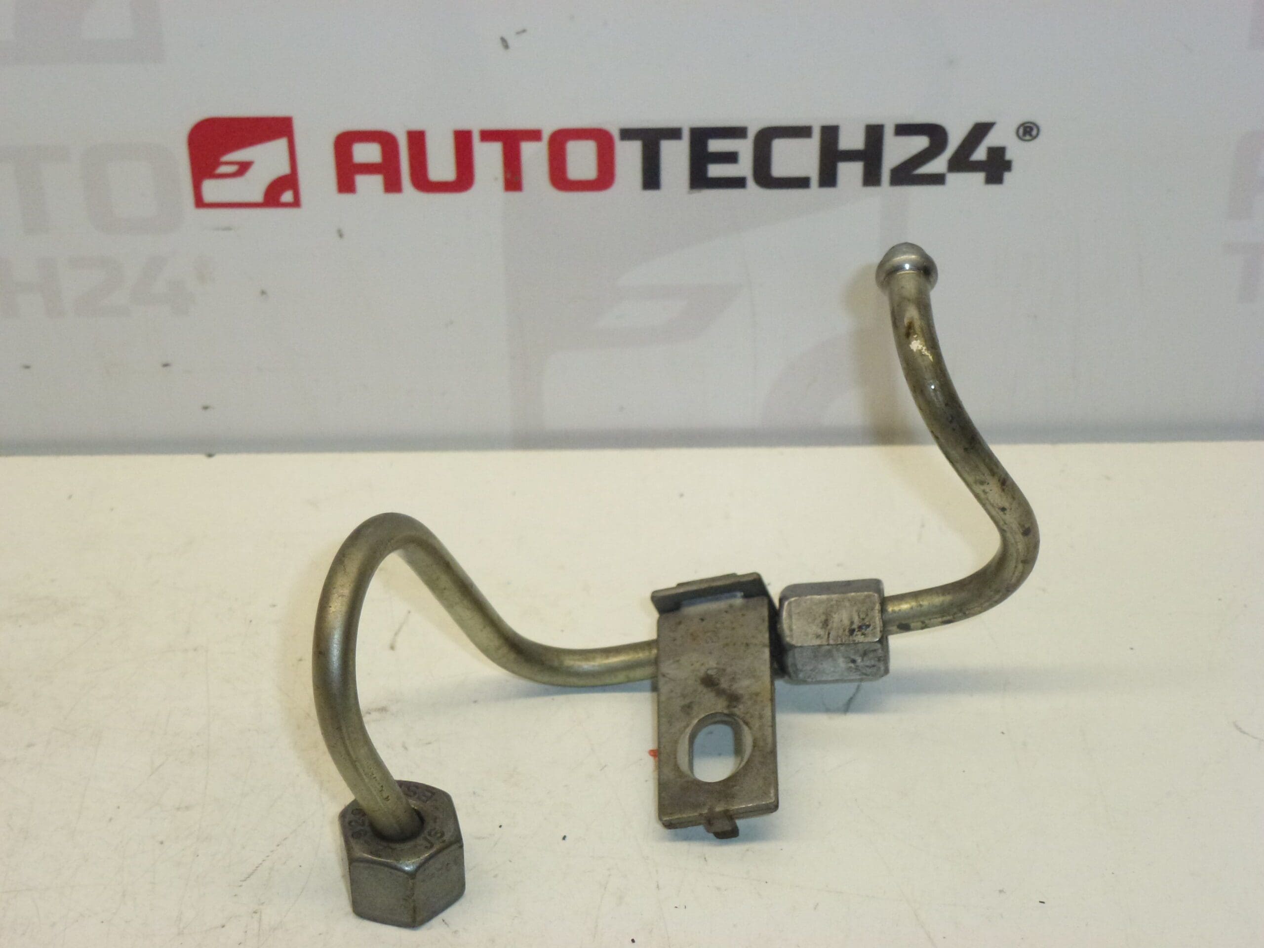 Tubo salida RAIL Citroën Peugeot 1570H5