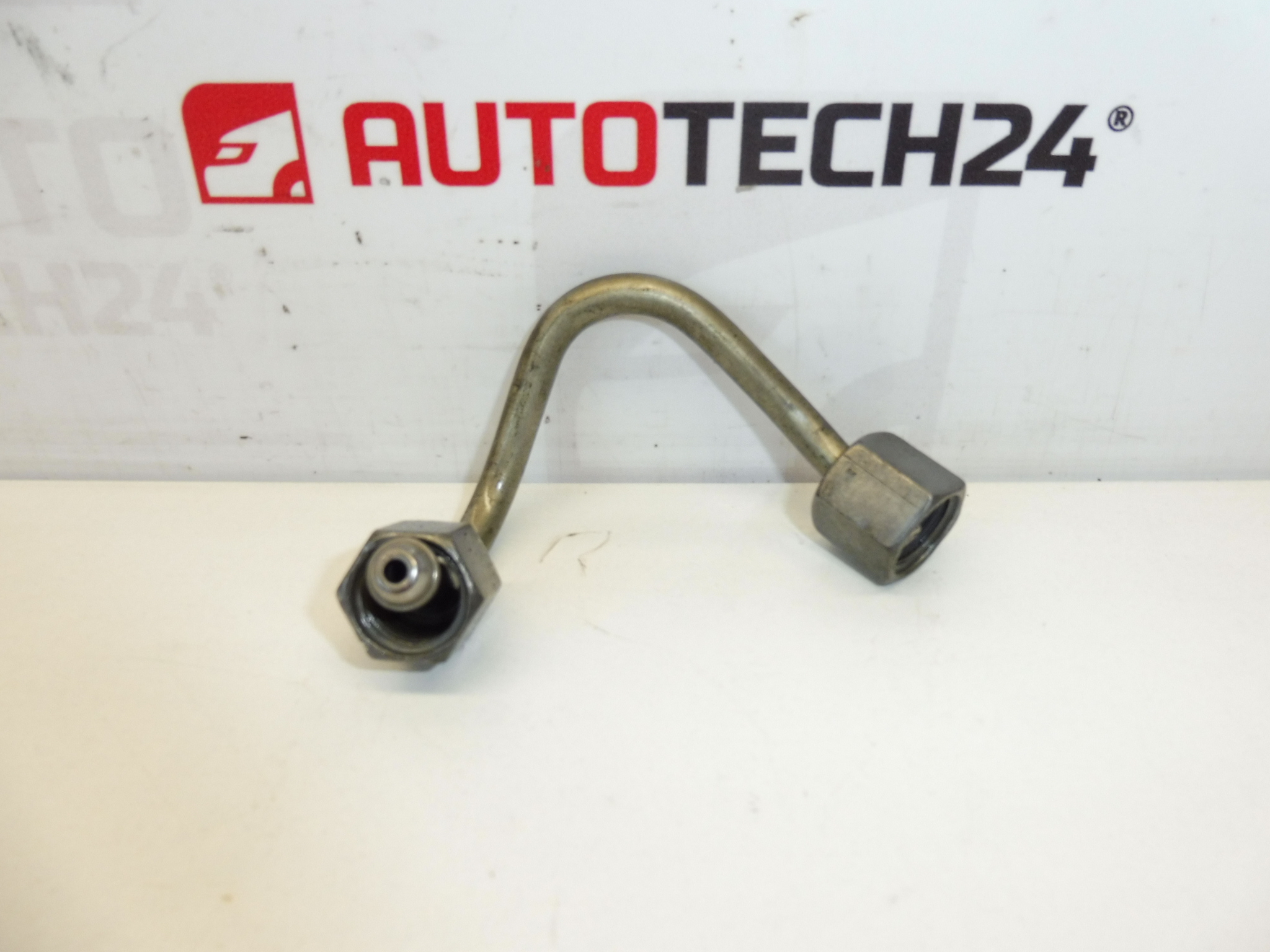 Tubería RAIL 3er cilindro Citroën Peugeot 1570L7