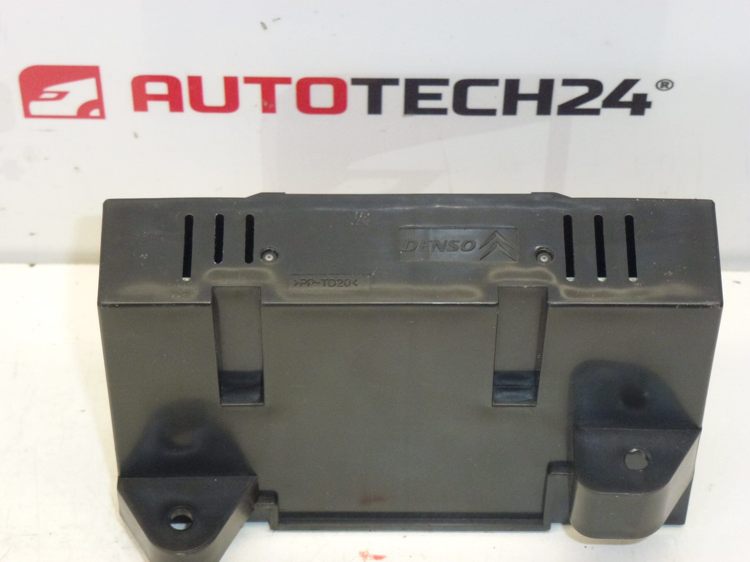 Centralita aire acondicionado Citroën C4 Picasso 9660069280 6451XK