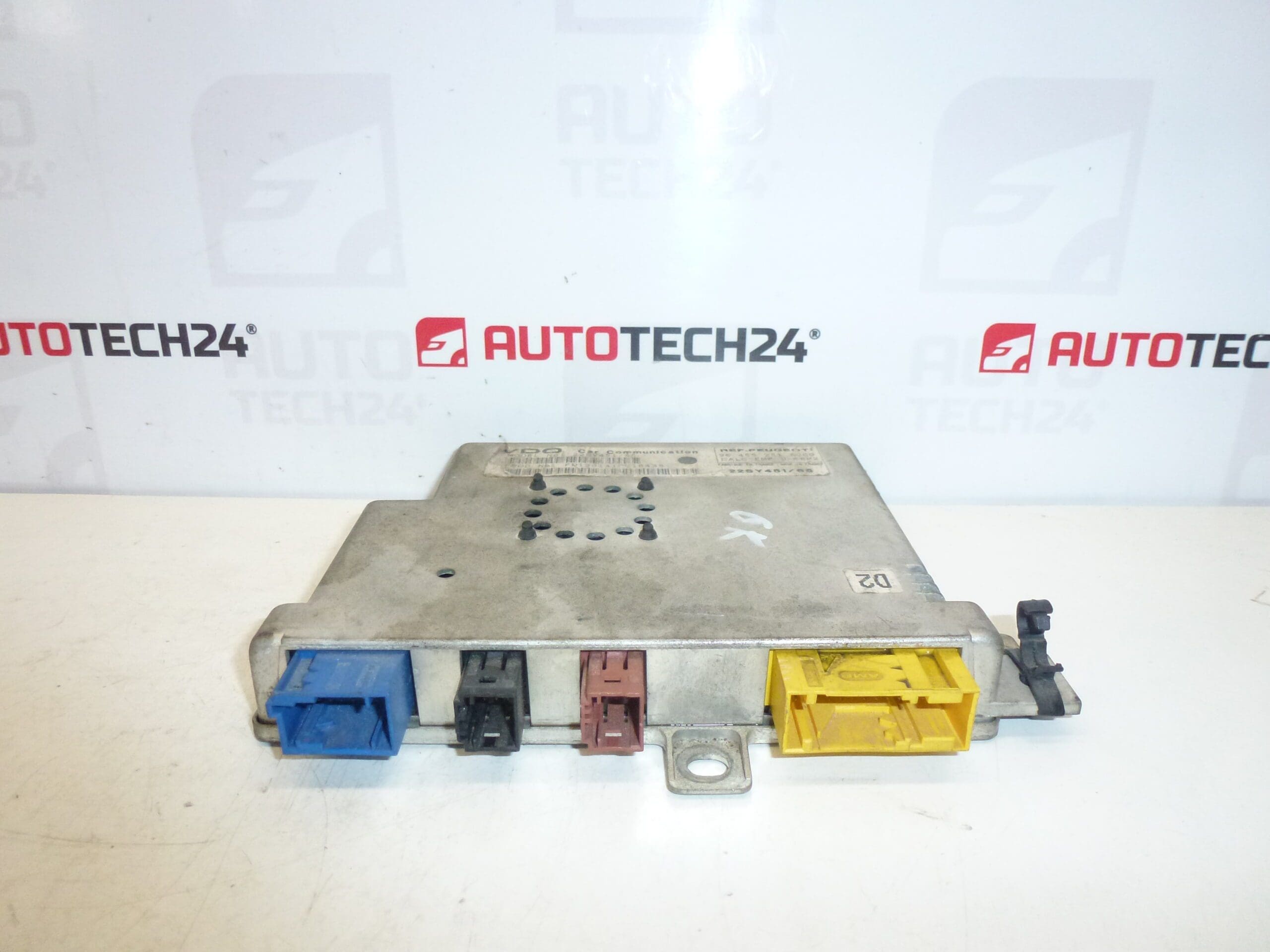Unidad de comunicación Citroën Peugeot 9645525180