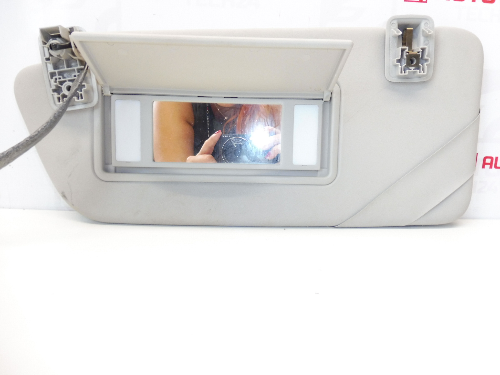 Visera parasol Peugeot 308 izquierda 8143VR 16115131BJ