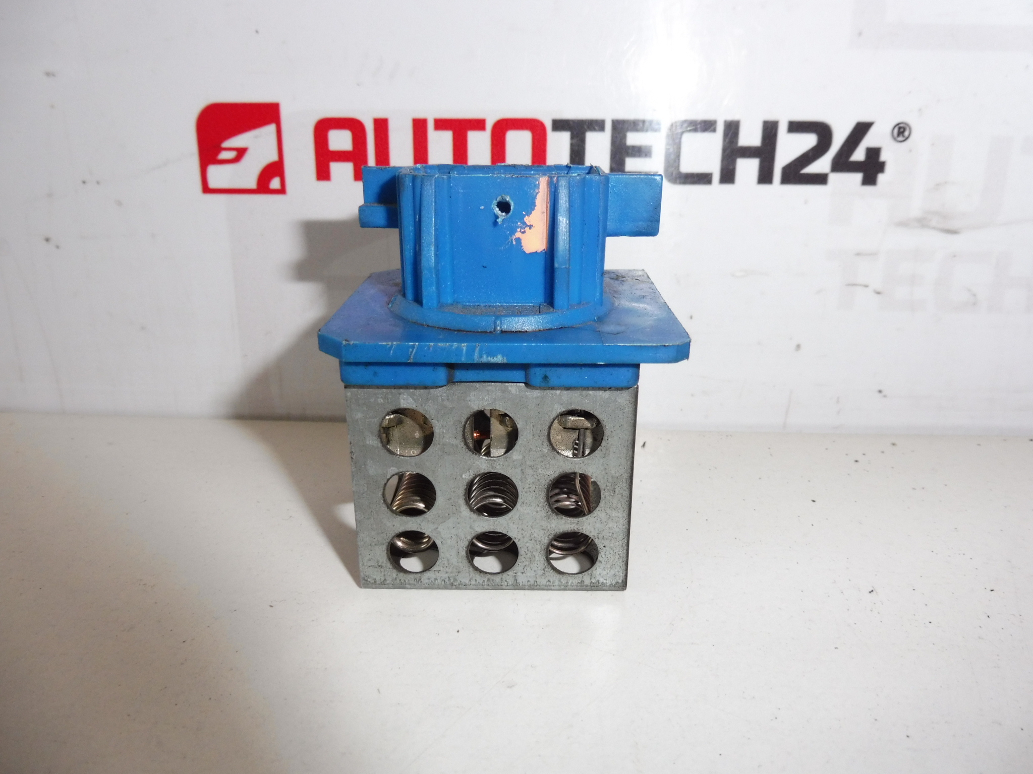 Regulador de velocidad del ventilador Citroën Peugeot 6450EP