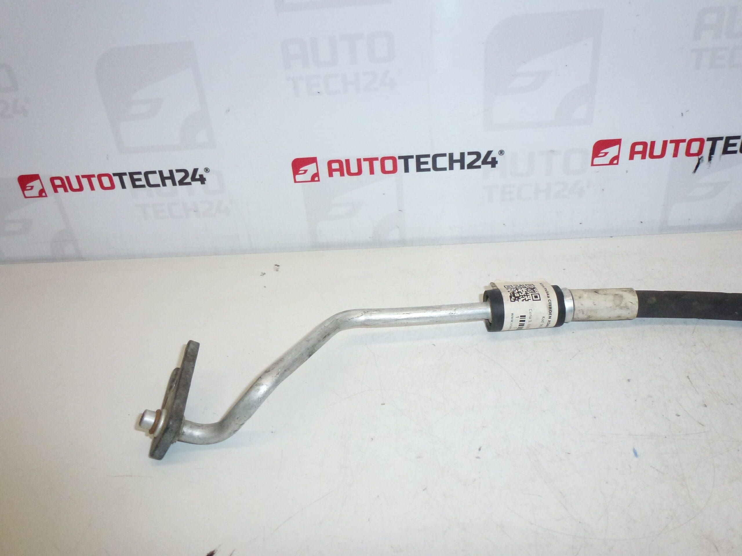 Tubo de climatización Citroën Peugeot 9637814380-01 6460A0