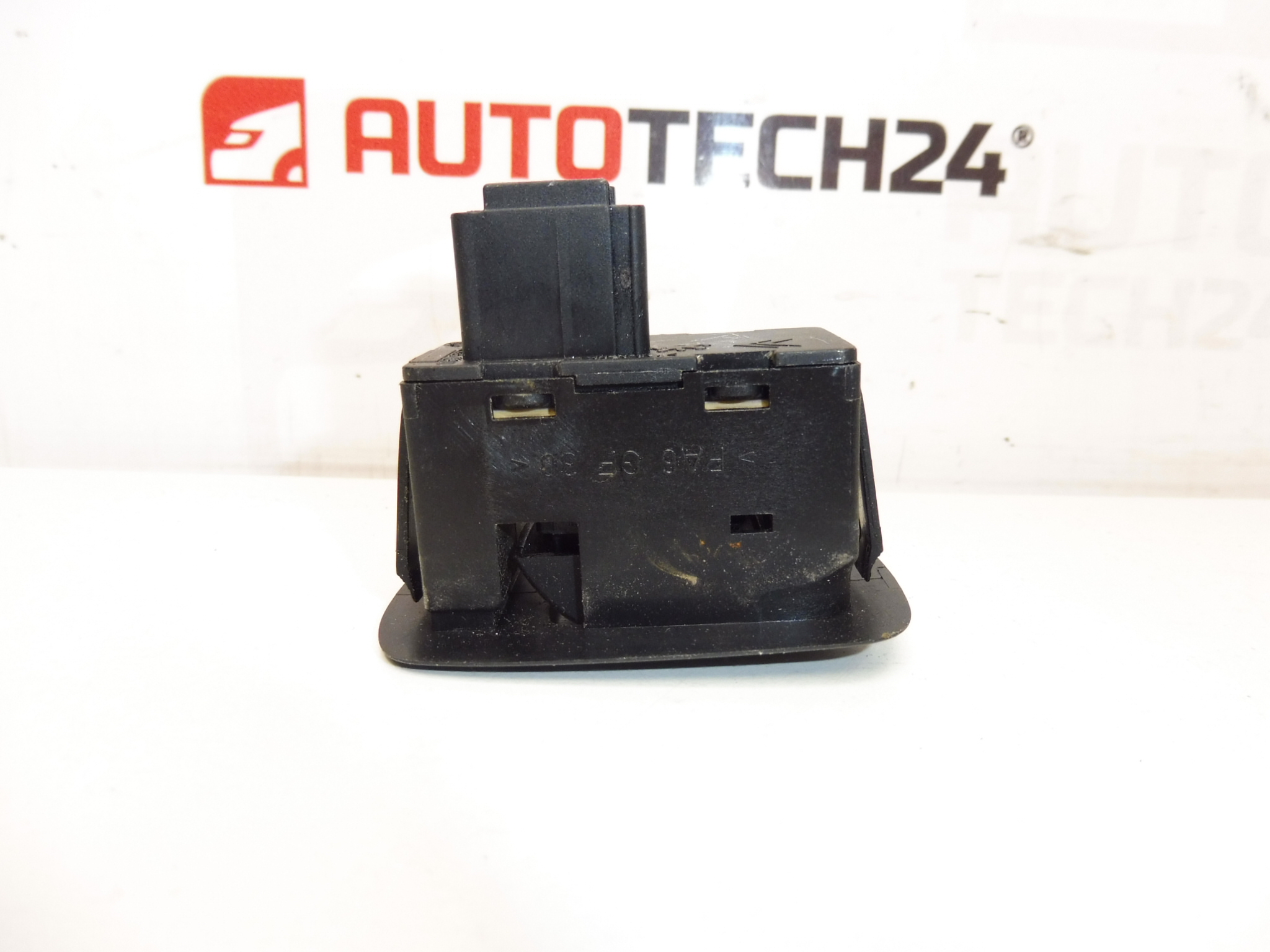 Citroën Peugeot 96512625XT 6554AL Mando elevalunas