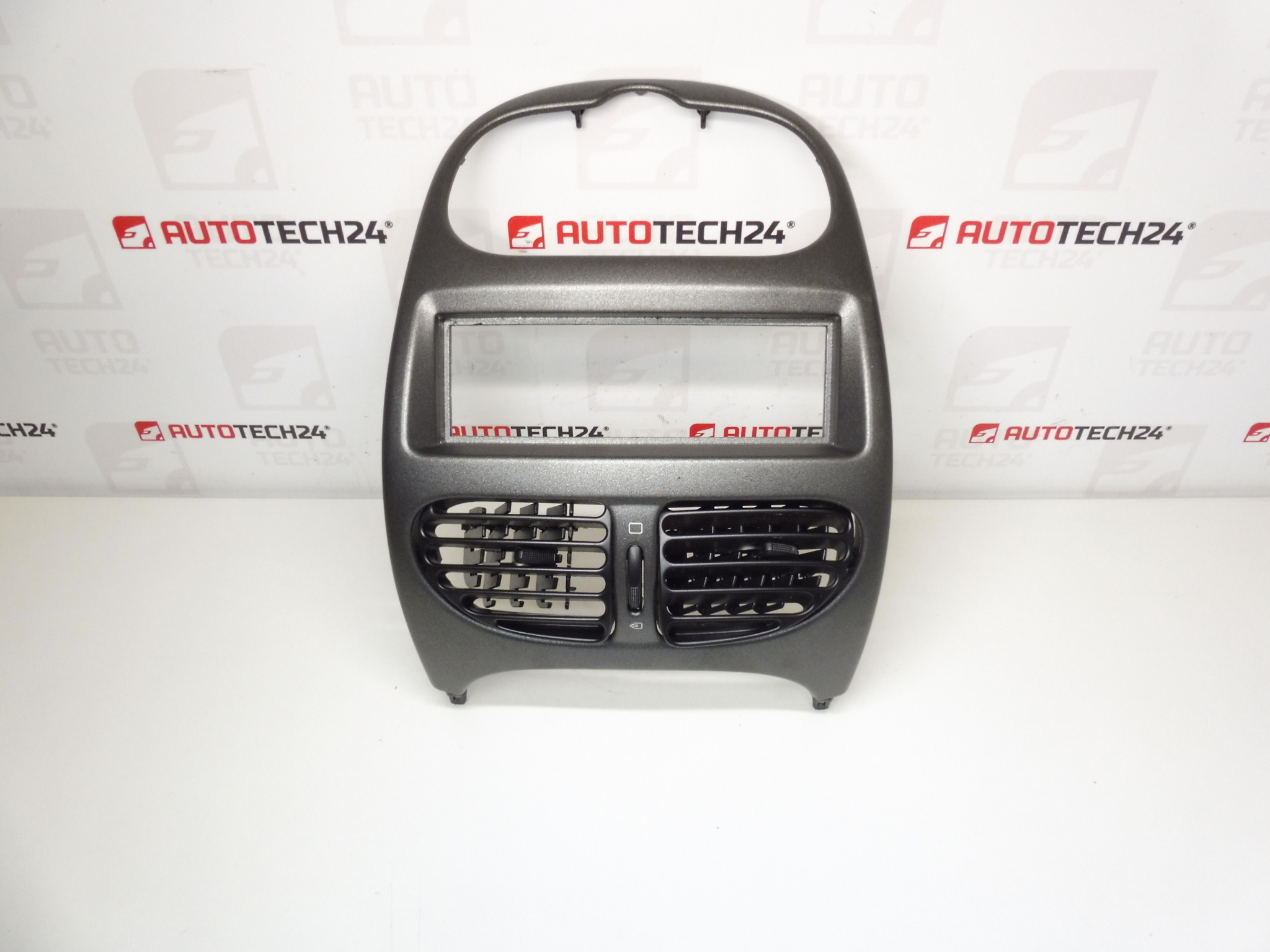 Marco radio Peugeot 206 con ventiladores 8211C5