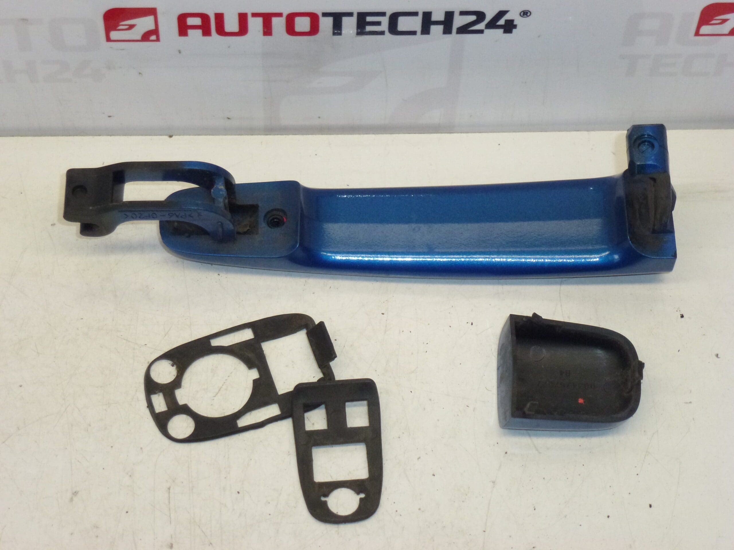 Tirador de puerta Citroën Peugeot azul KMFD 9101W8