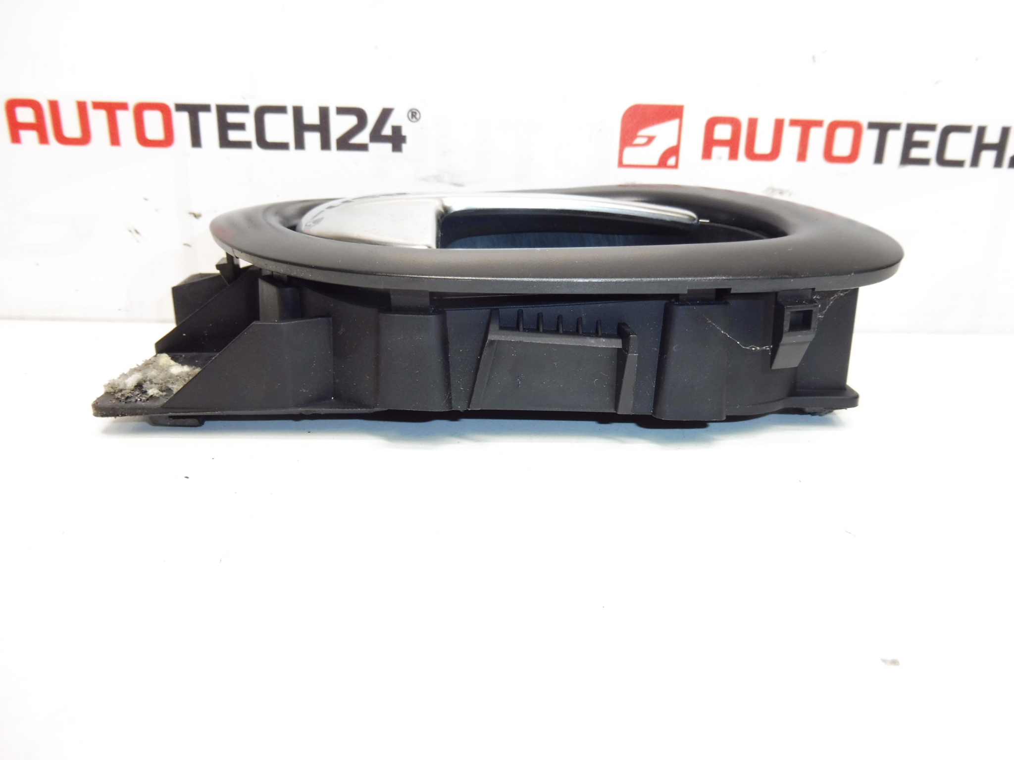 Maneta puerta interior derecha Citroën Peugeot 96834460VV 9683446077