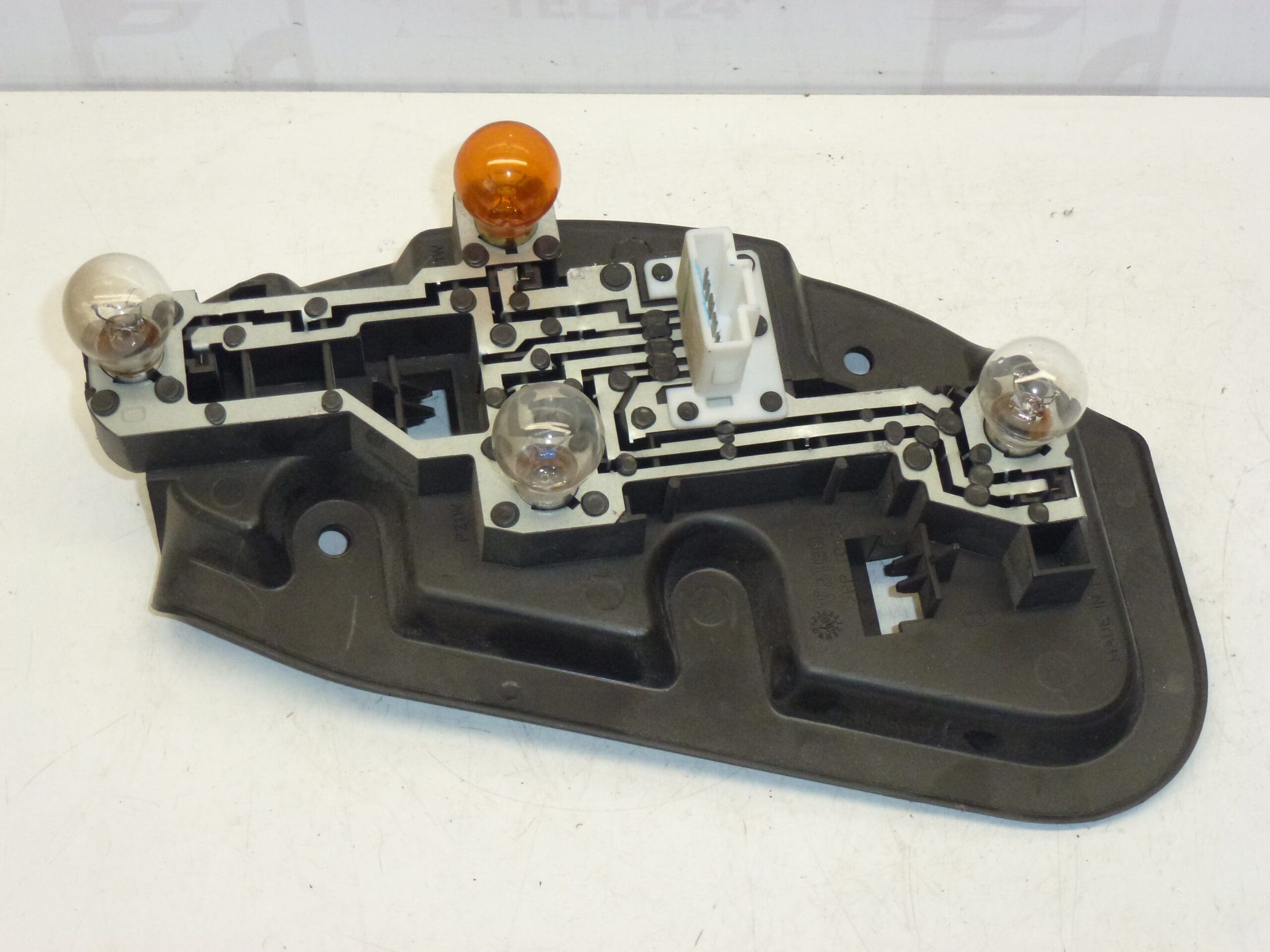 Portalámparas luz trasera derecha Citroën C5 sedán