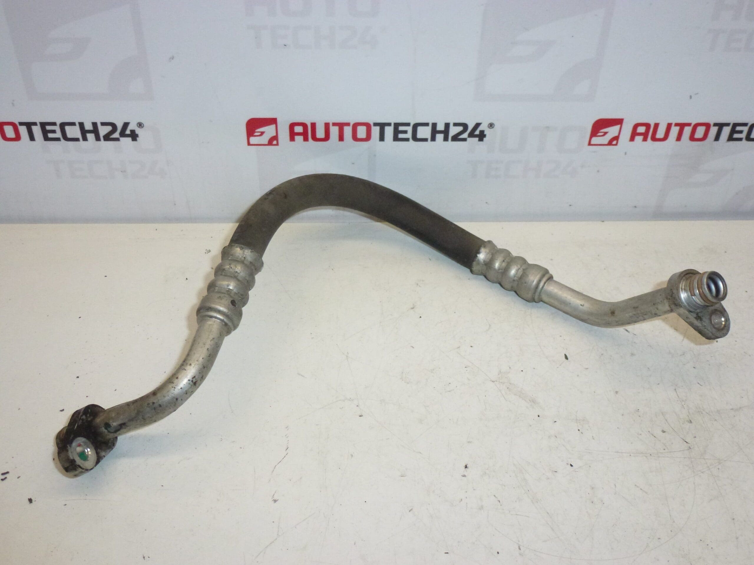 Tubo climatico Citroën Peugeot 9657302480 647779 647779