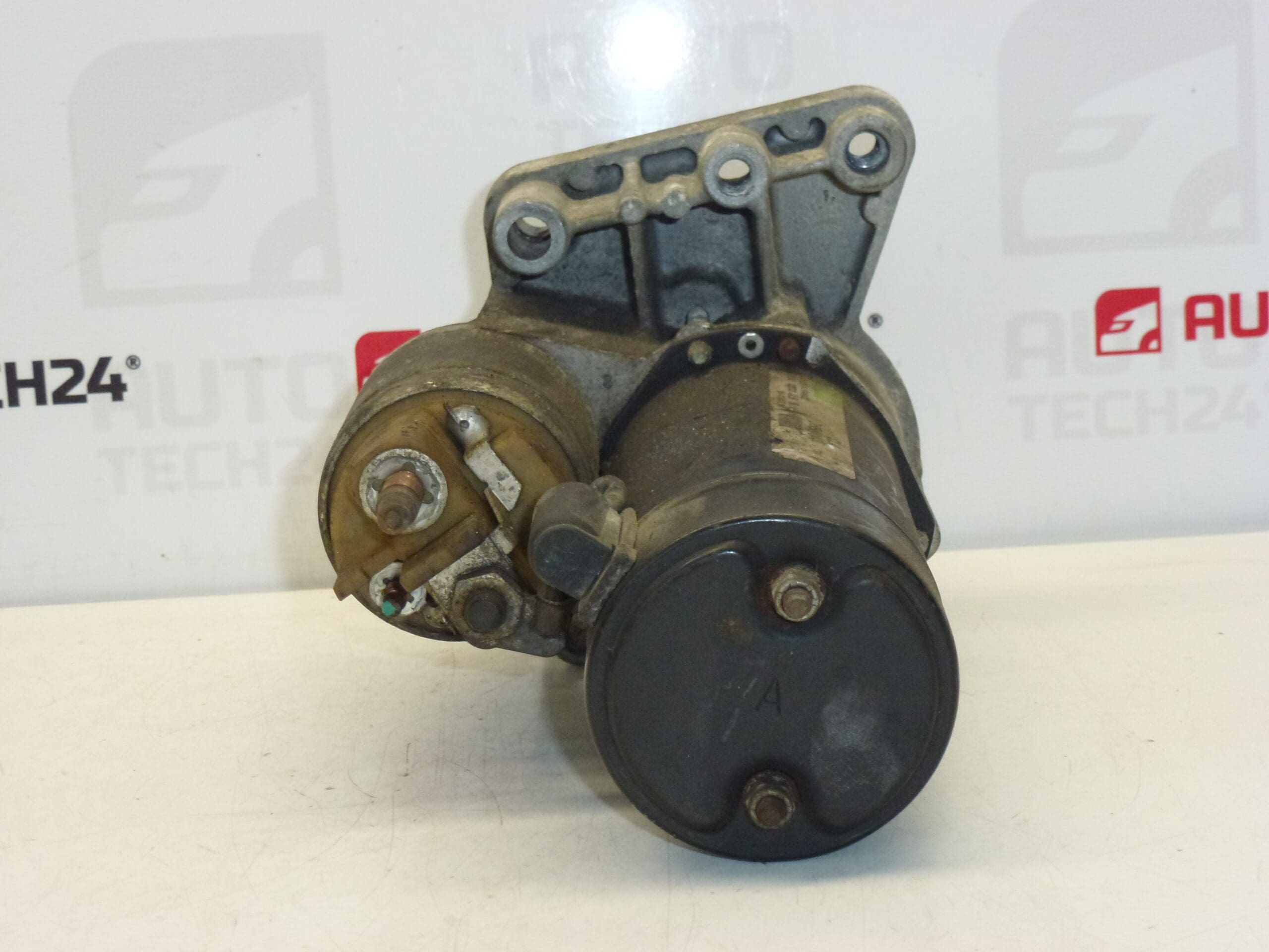 Motor de arranque Valeo D6RA110 CL4 1.4 1.6 HDI 9640825280 5802Y4