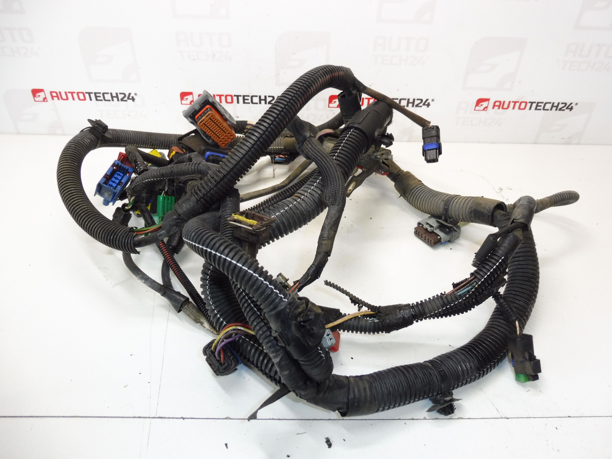 Arnés Citroën Peugeot 1.6 16V NFU 9663465780 6569FF