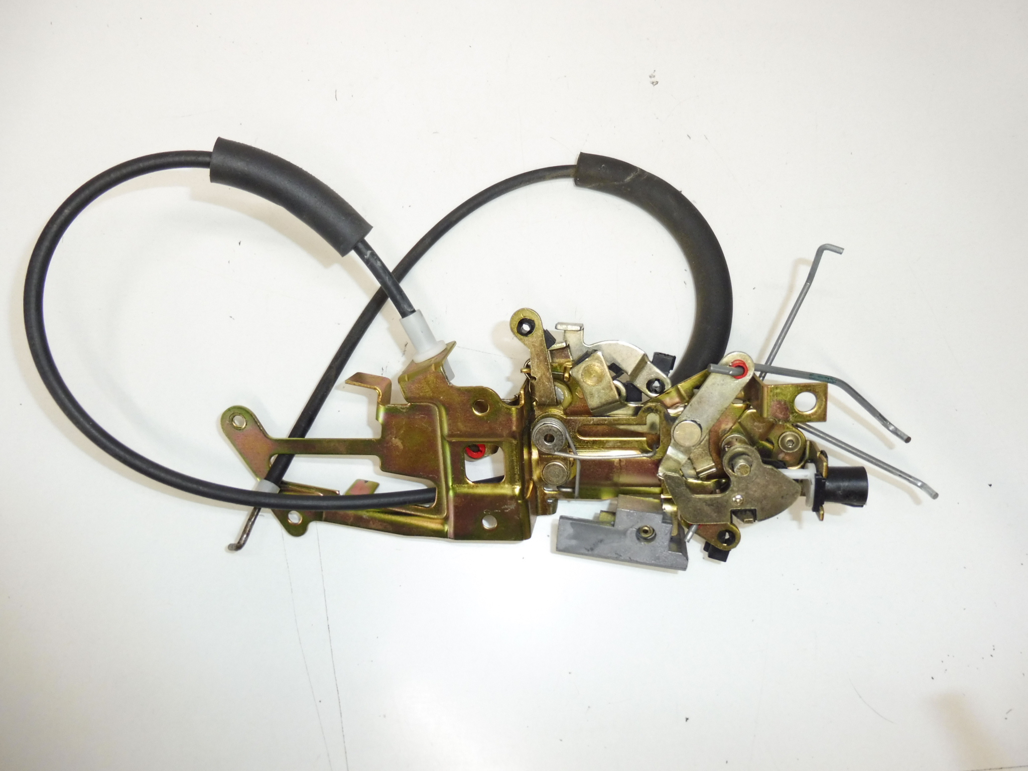 Cerradura puerta trasera izquierda Citroën Peugeot Partner 9138F6