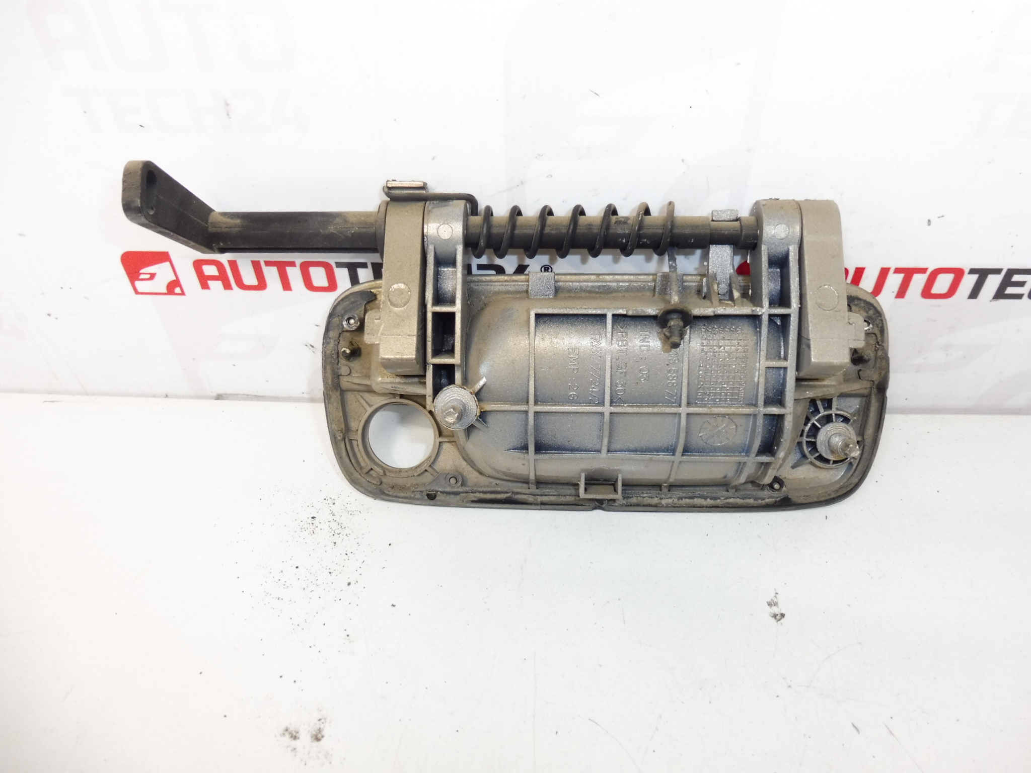 Asa tapa Citroën Berlingo 9621858877 KDDC