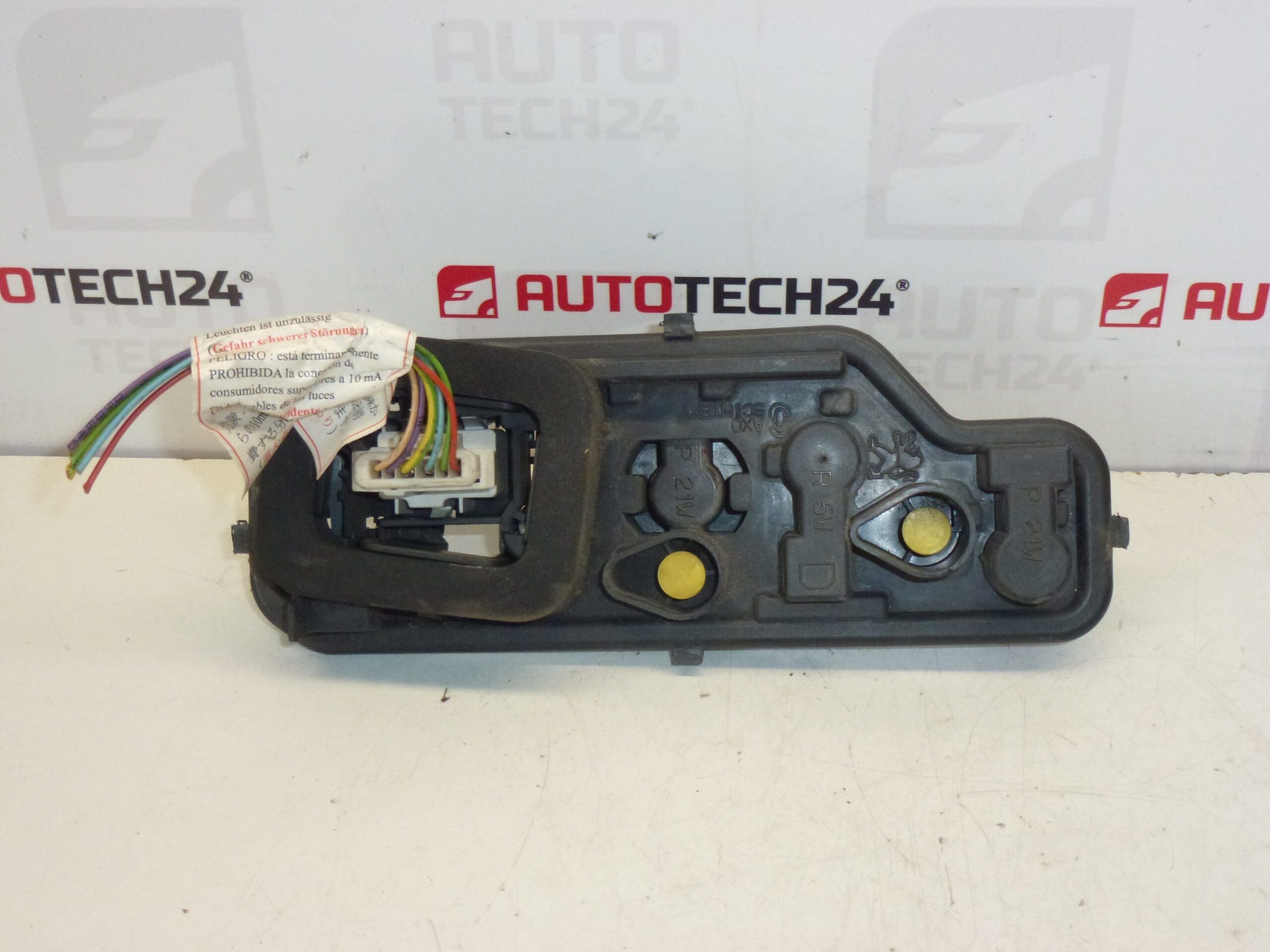 Portalámparas para piloto trasero derecho Peugeot 307 SW 6351X2 6351X3
