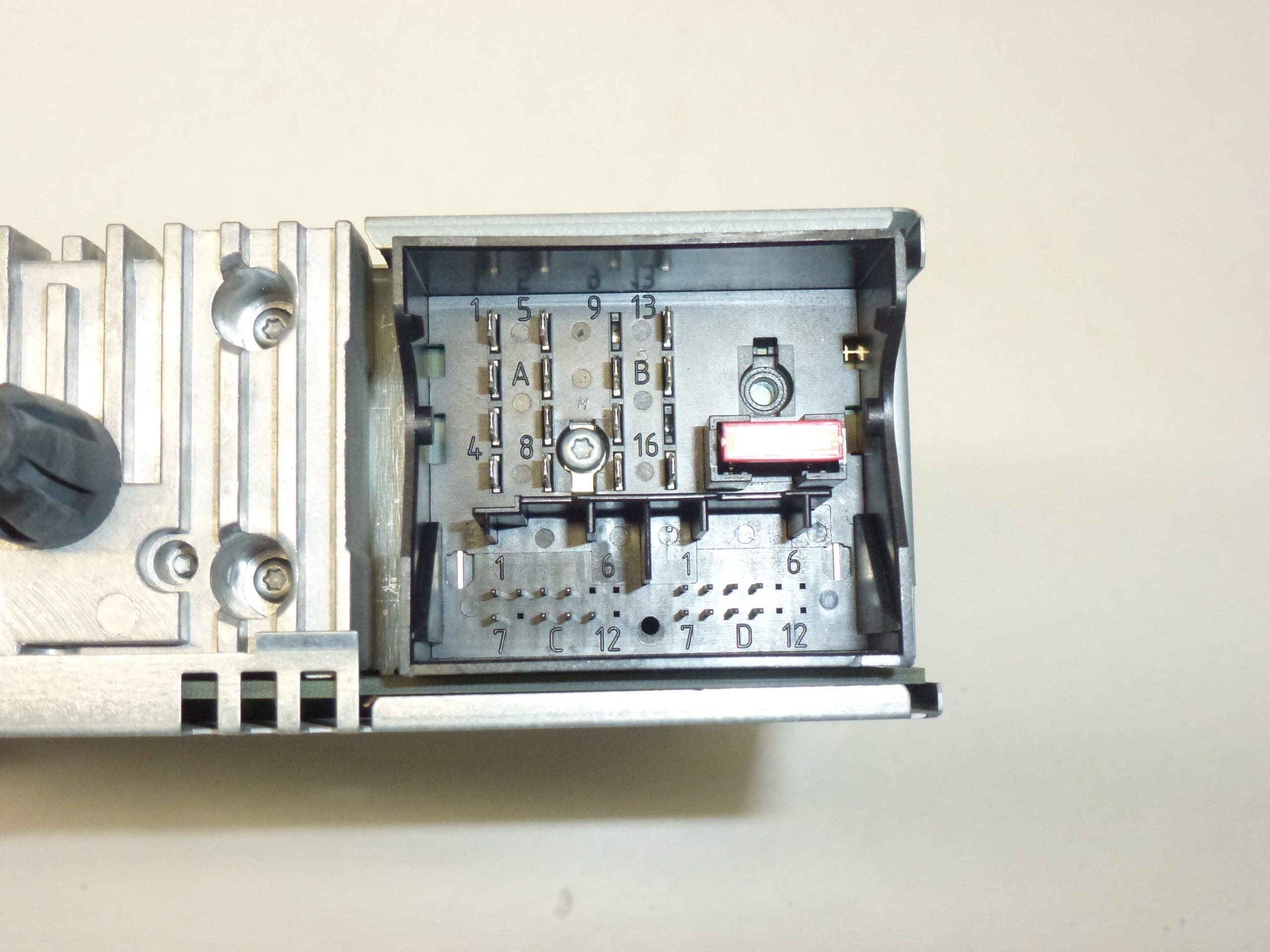 Autorradio CD Citroën Peugeot 9664769977