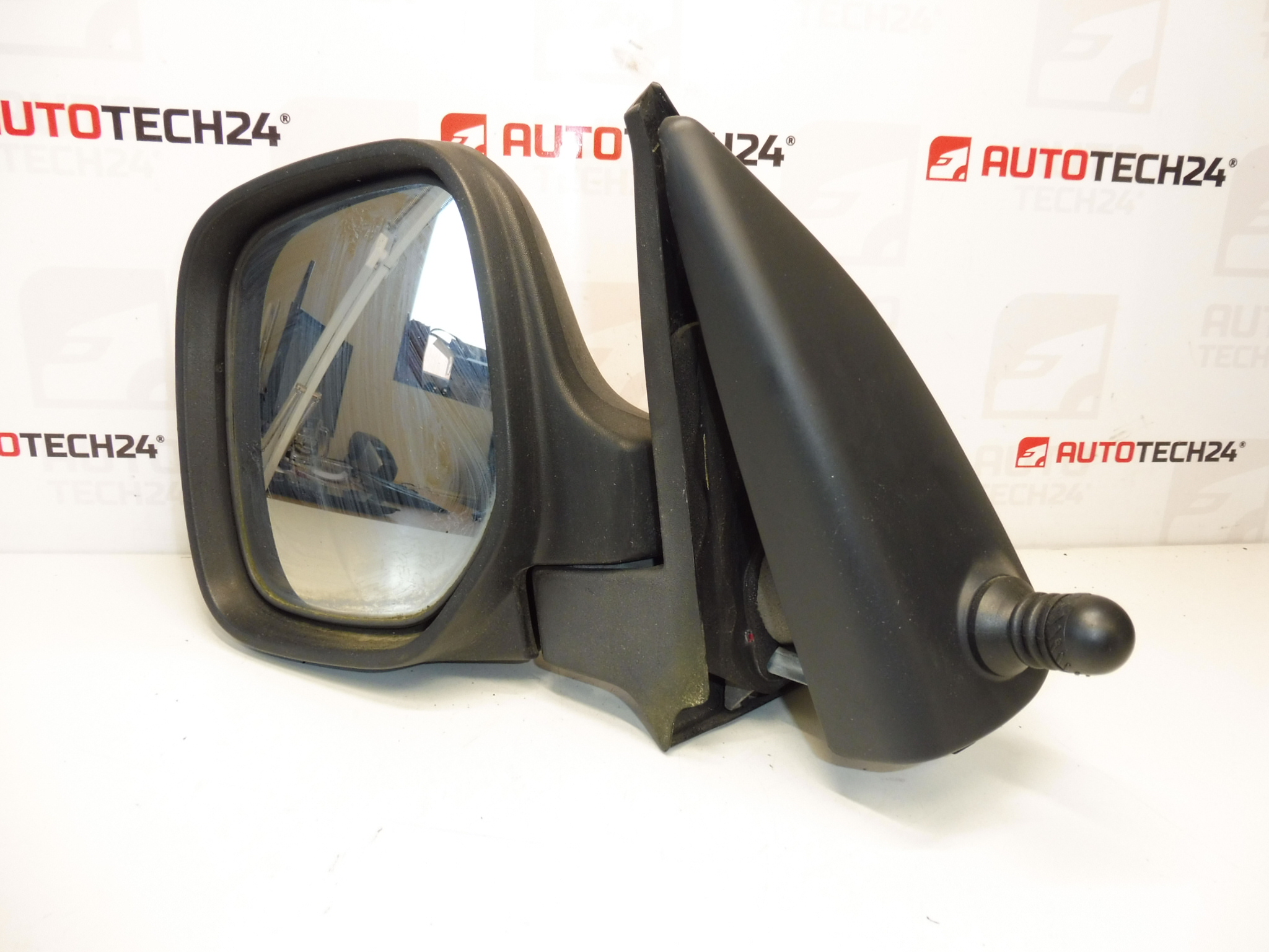 Espejo retrovisor izquierdo Citroën Berlingo II EKQD