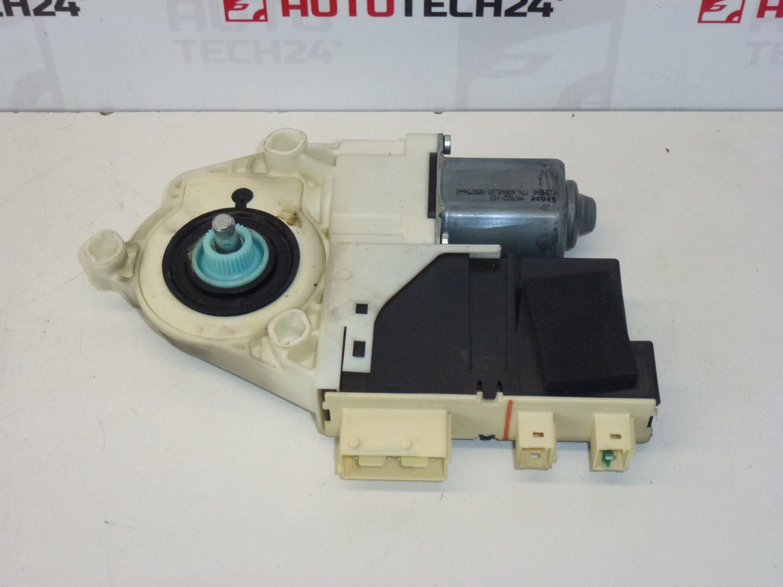 Motor eléctrico elevalunas izquierdo Citroën C4 9647442680 9221AR