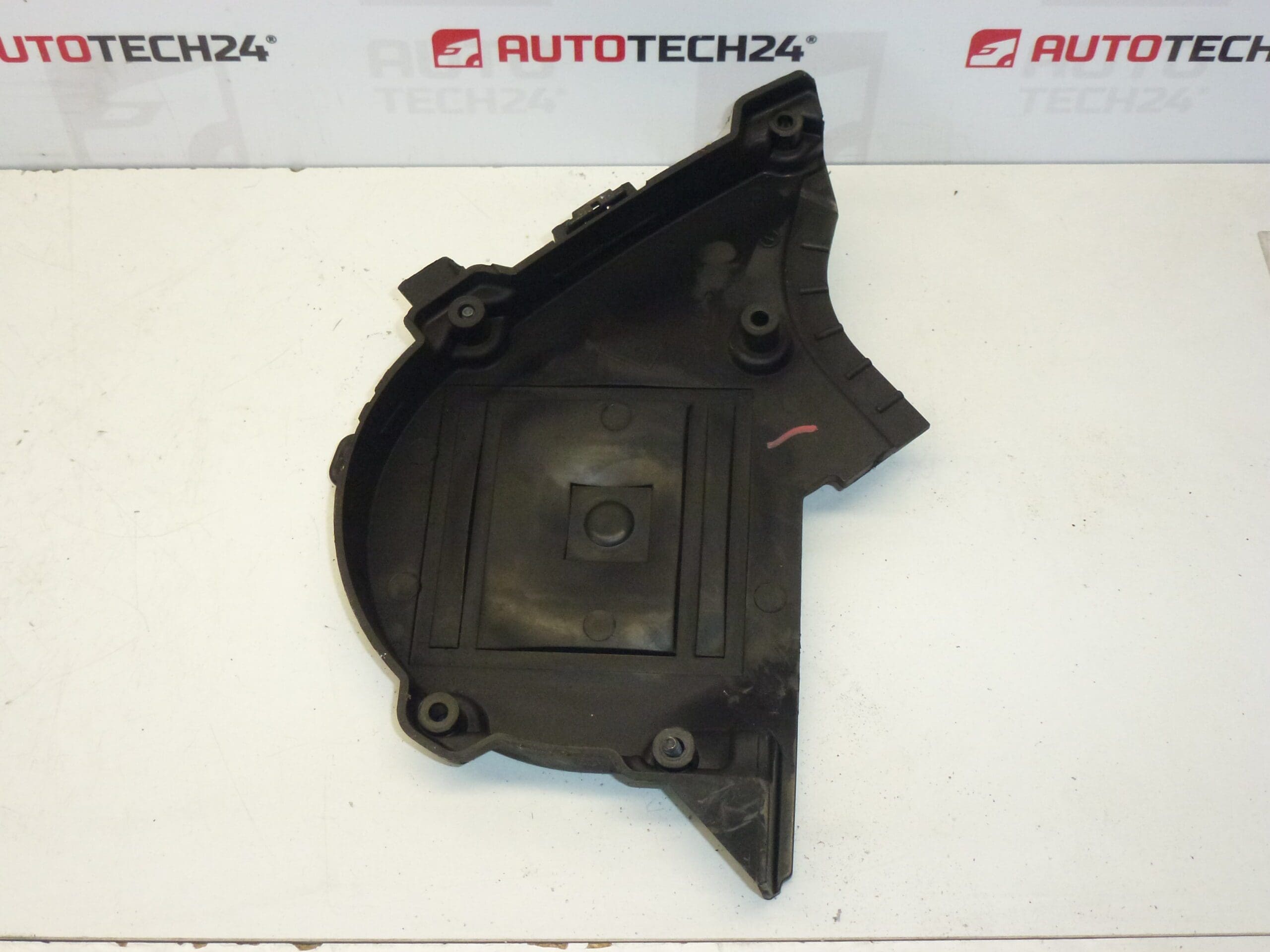 Tapa de distribución Citroën Peugeot 1.6 HDI 9651560180 0320T6