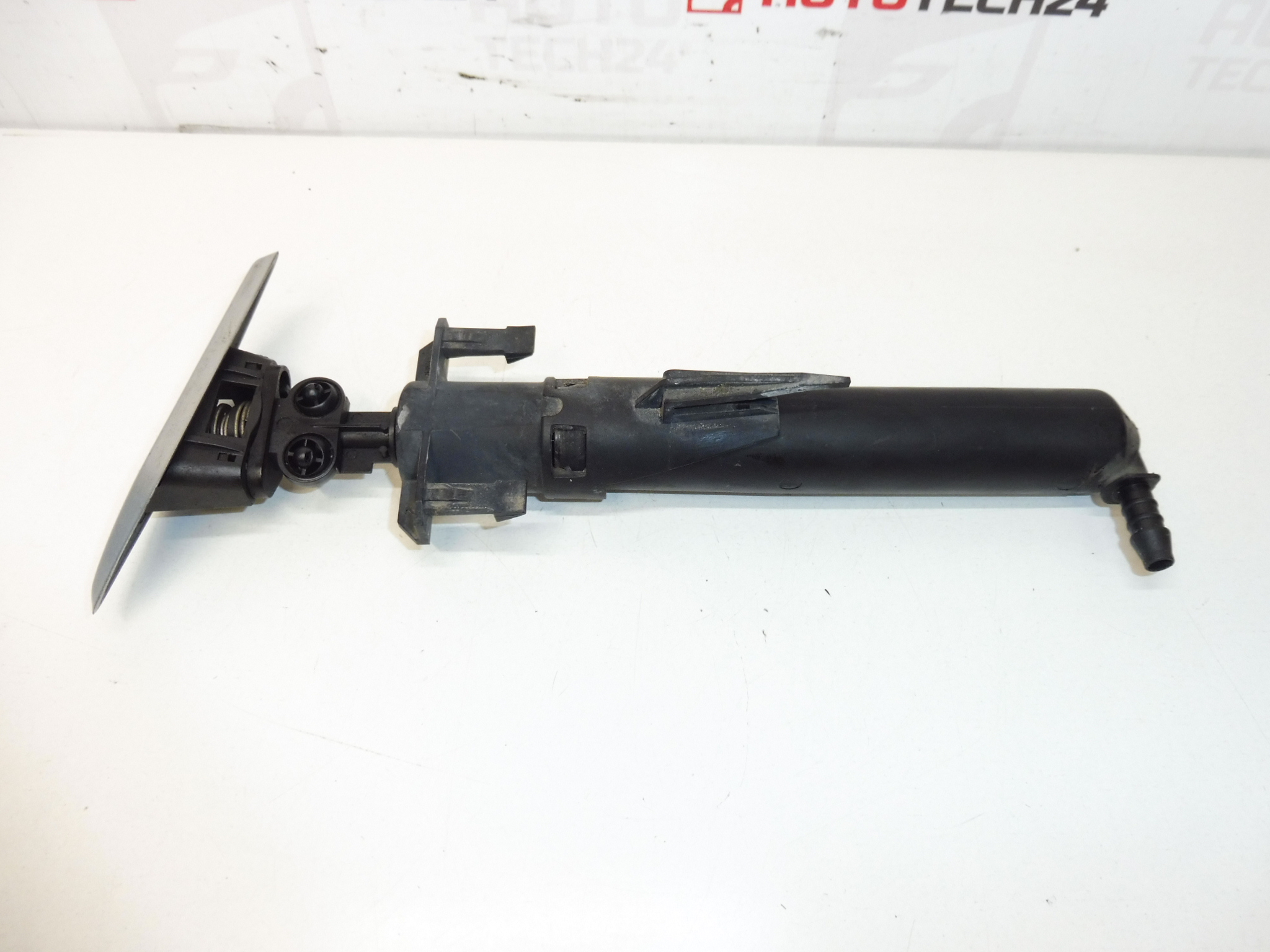 Boquilla lavafaros derecho Peugeot 307 II 6438P1 6438S5 6438T0