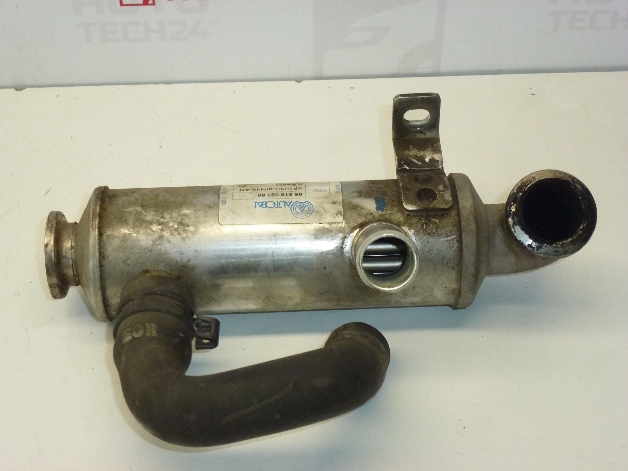 Radiador de escape 1.4 HDI Citroën Peugeot 9651902380 161844