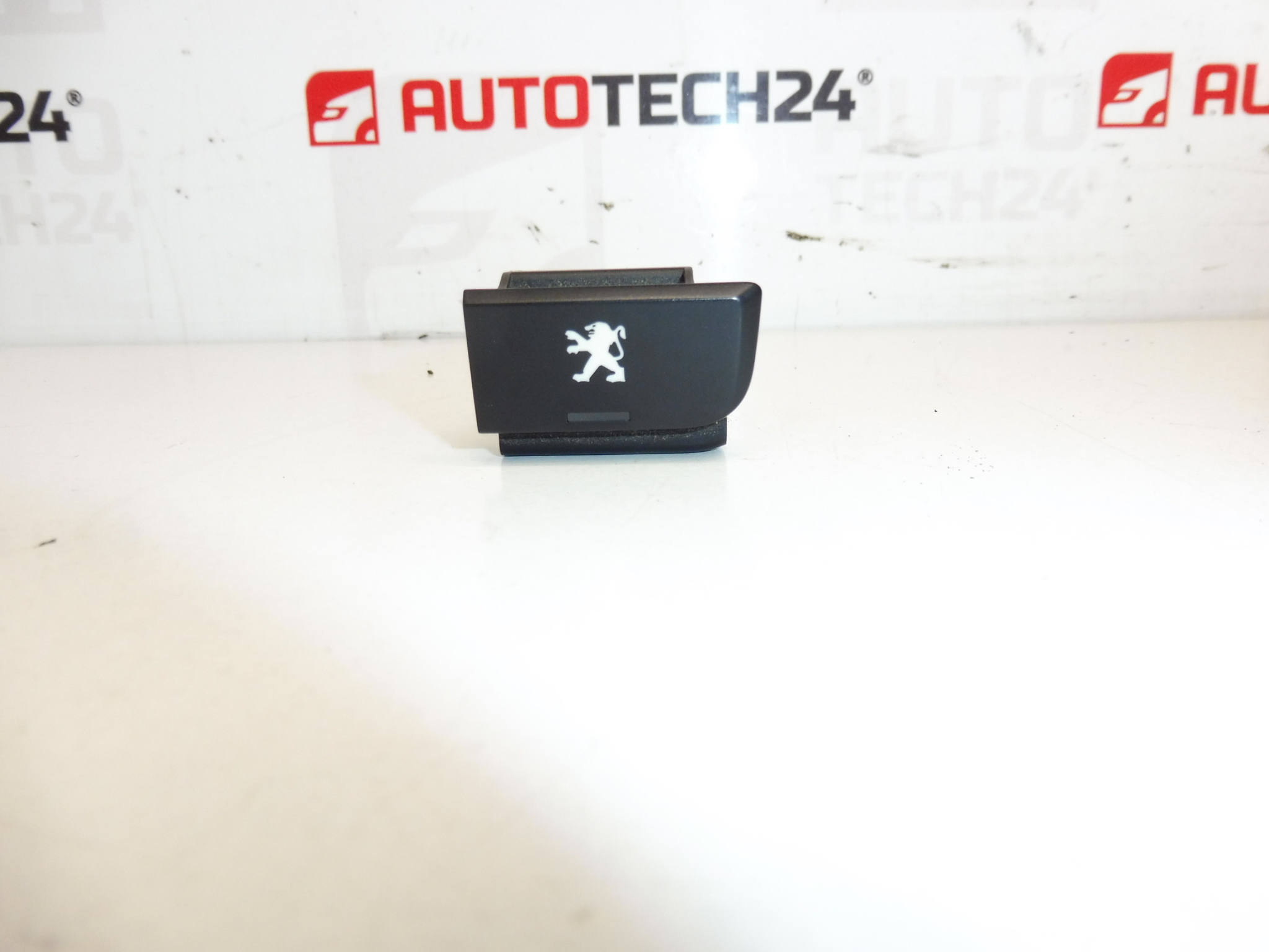 Interruptor de llamada de asistencia Peugeot 96653731ZD 6574KX