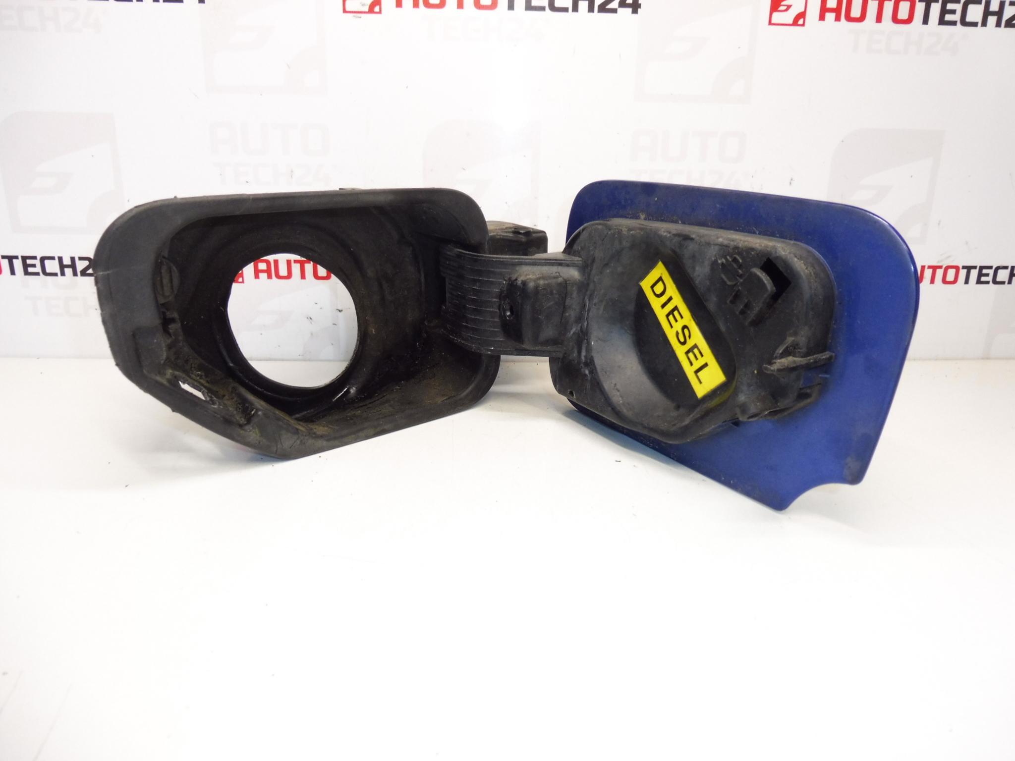 Tapón depósito Peugeot 407 1517A7 151877 KNND