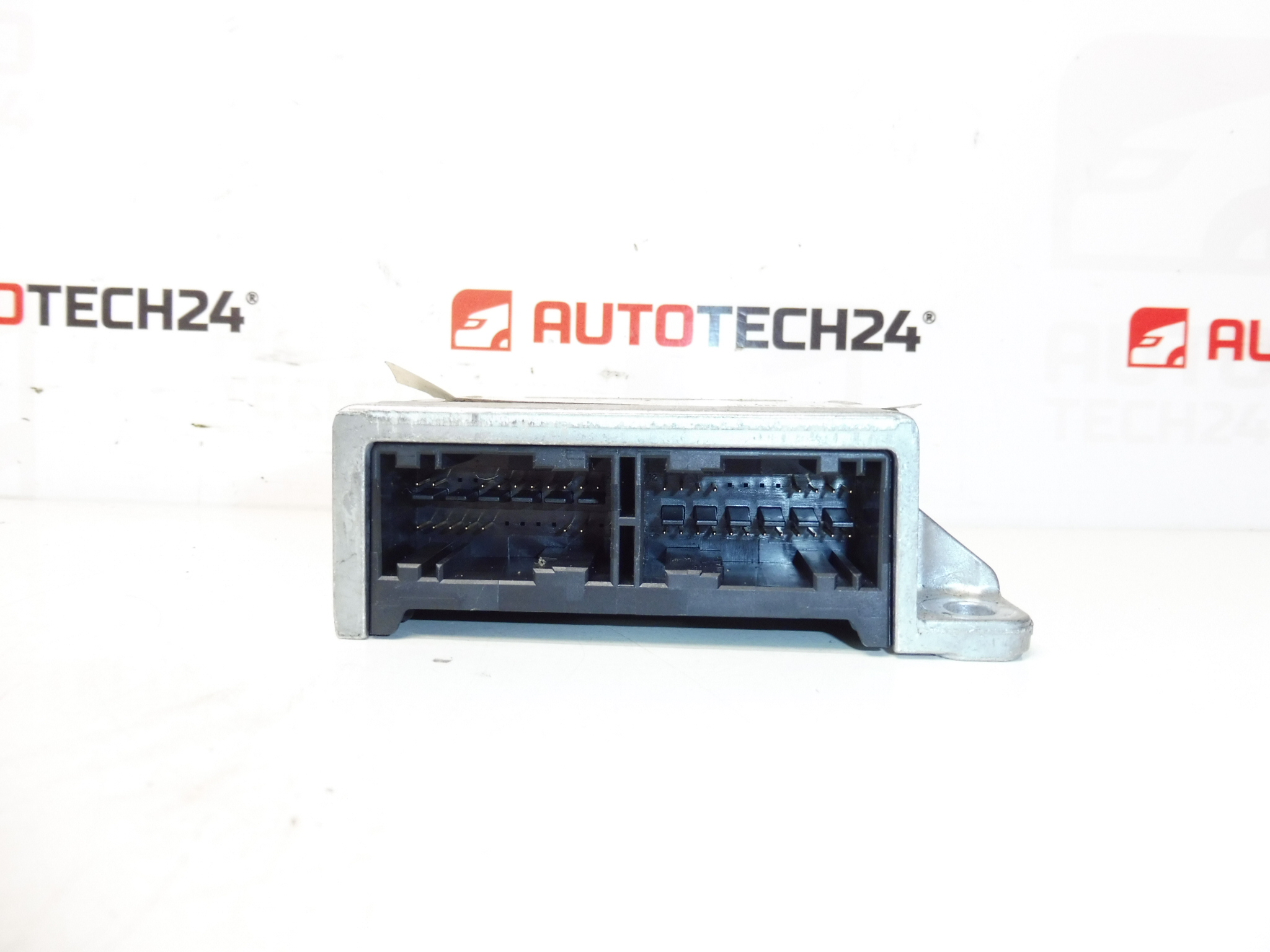 Unidad de airbag Bosch Peugeot 207 9665699780 0285010555 6546K0