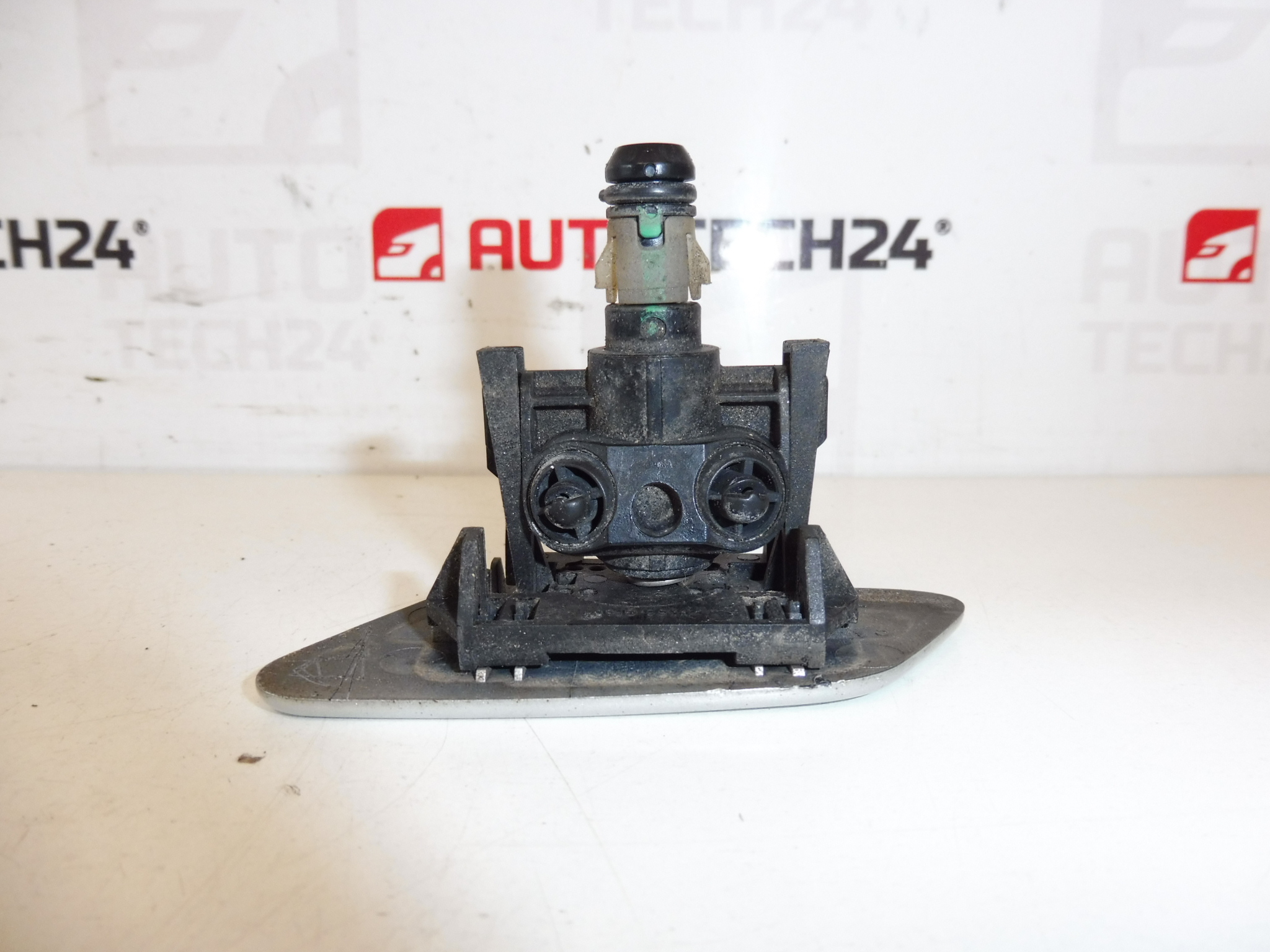 Boquilla limpiaparabrisas con tapa luz derecha EZRC Citroën C8 6438K3 6438K7