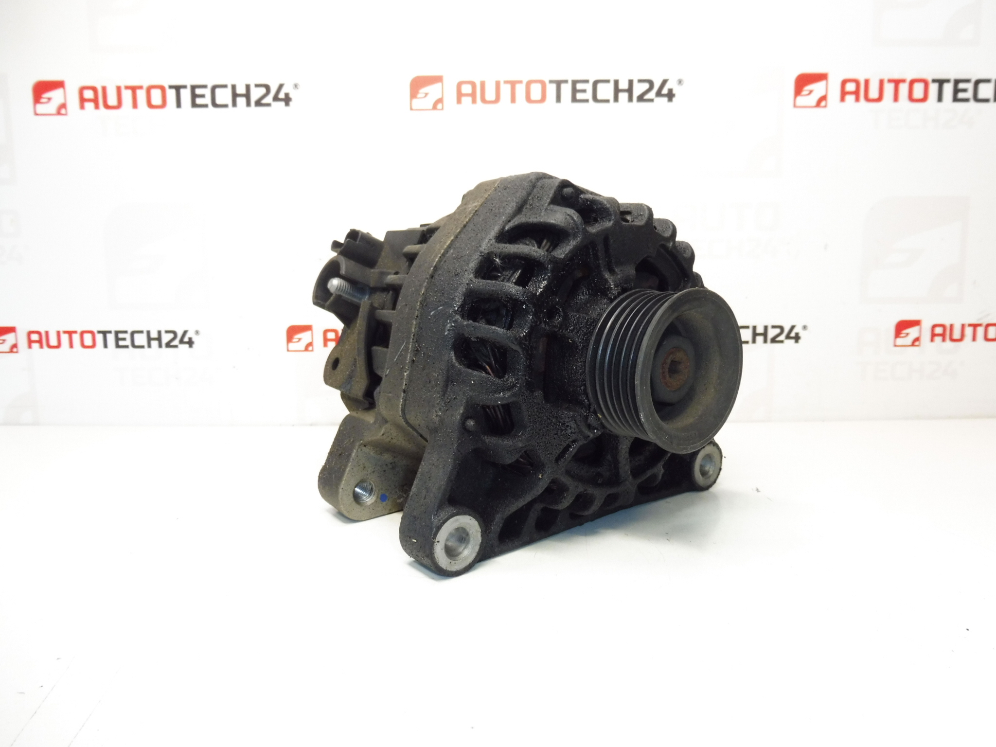 Alternador 1,1 1,4 1,6 Citroën Peugeot 9642879980